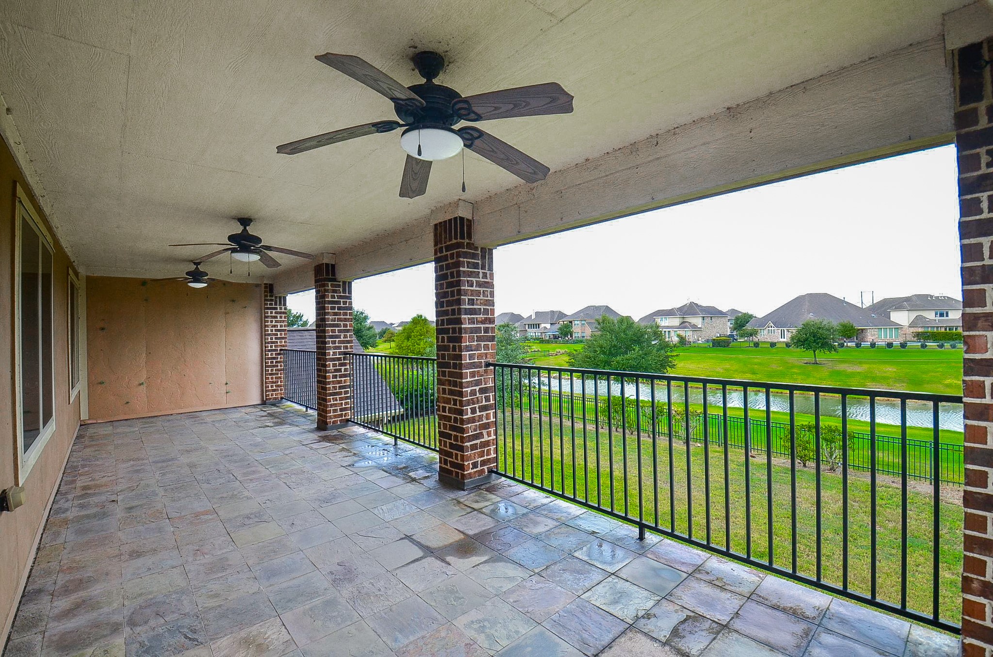 23610 Esperia Street Property Photo 27