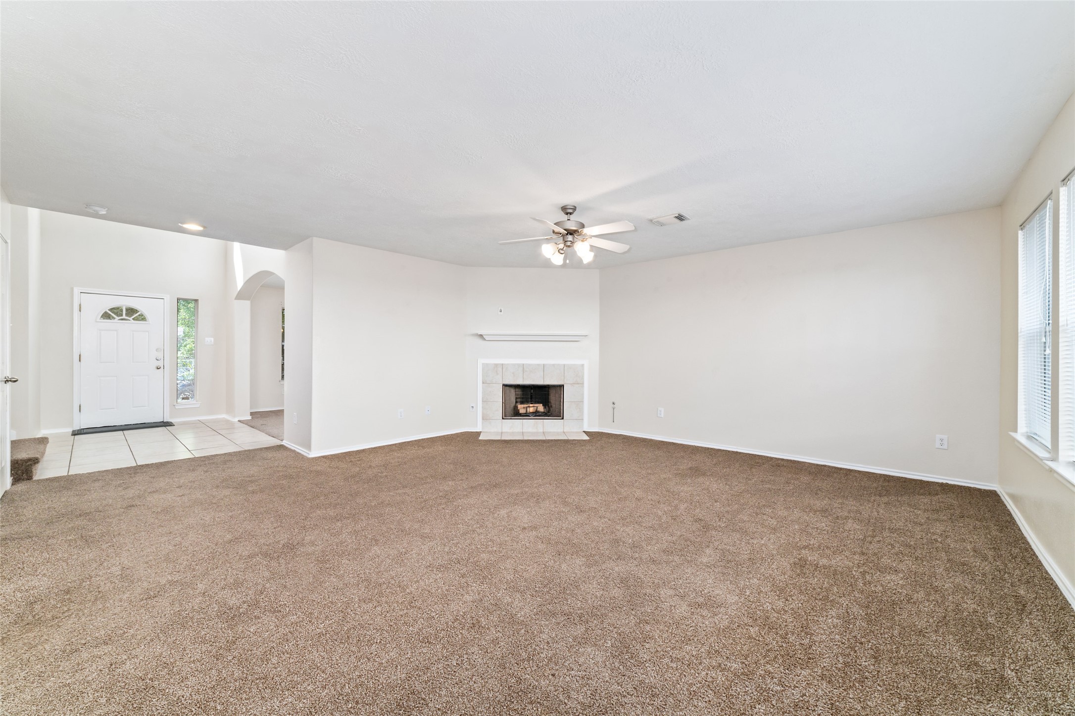 12615 Egret Hill Court Property Photo 7