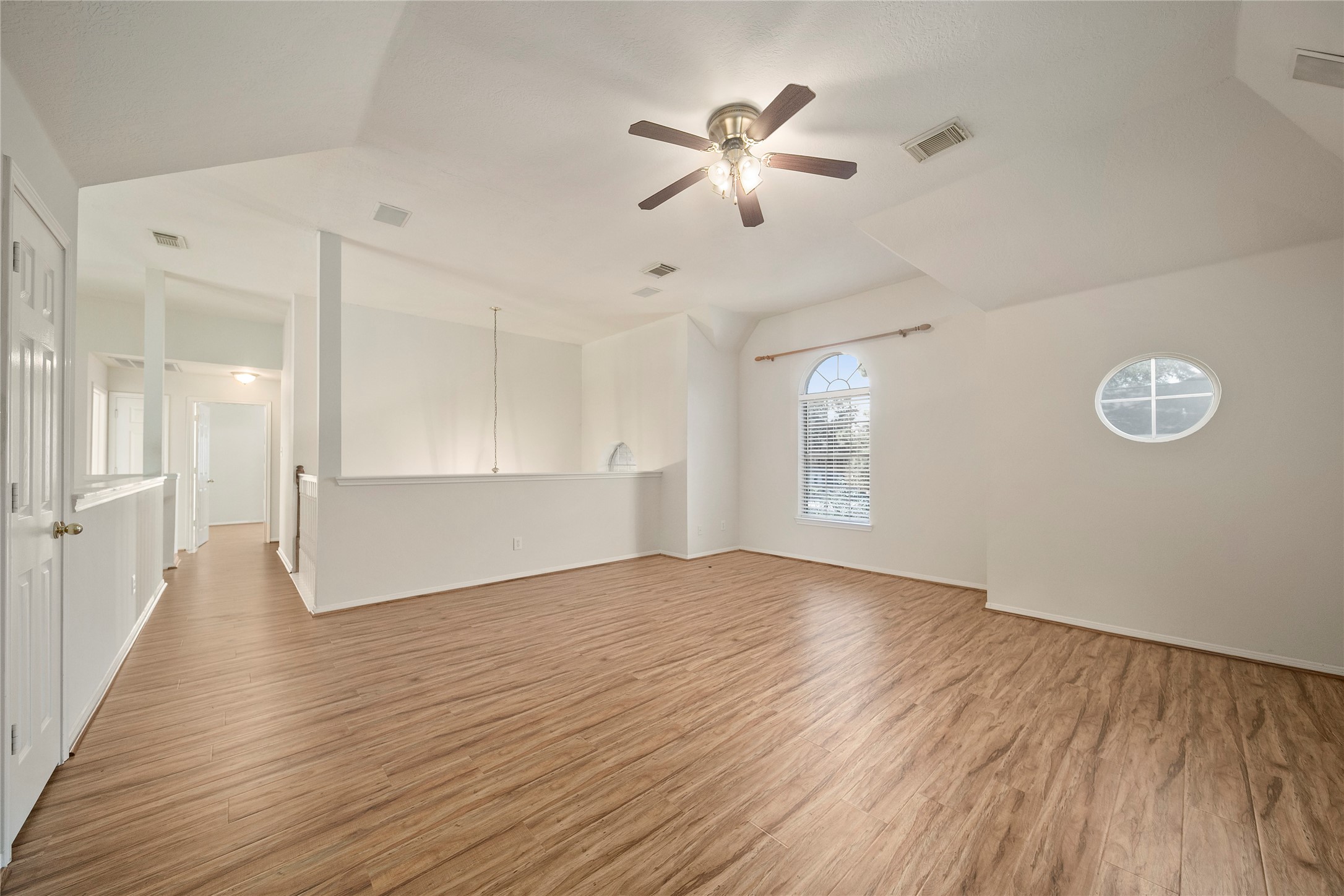 20422 Knolls Spring Trail Property Photo 14
