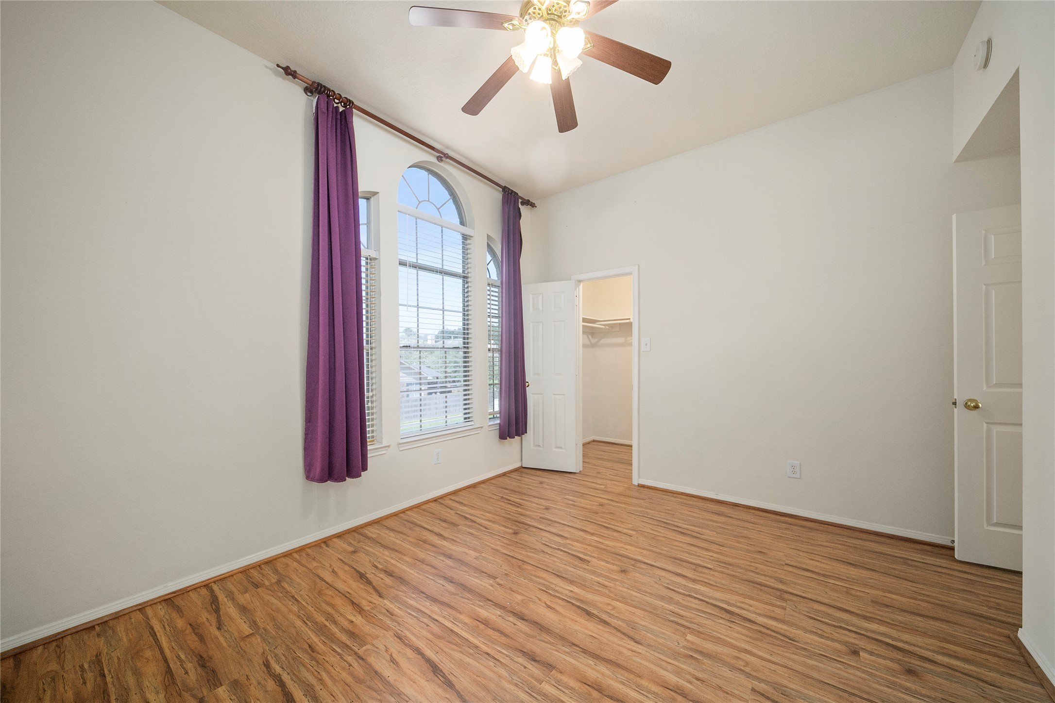 20422 Knolls Spring Trail Property Photo 19