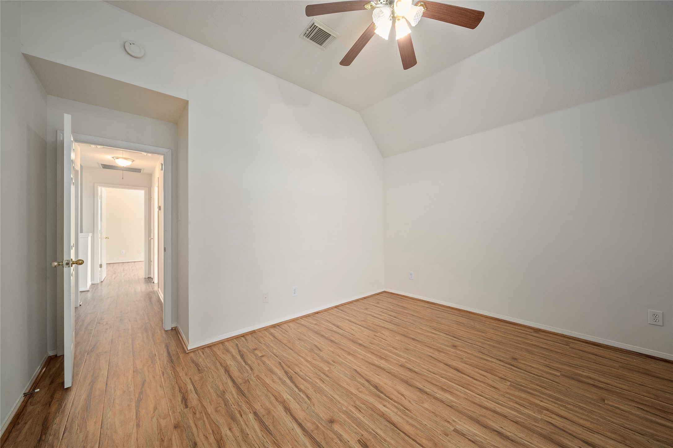 20422 Knolls Spring Trail Property Photo 20
