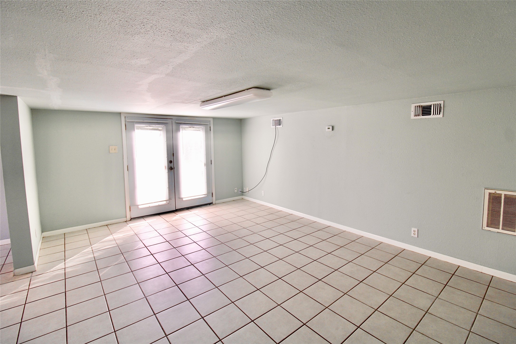 4114 Ave S 1/2 C Property Photo 6