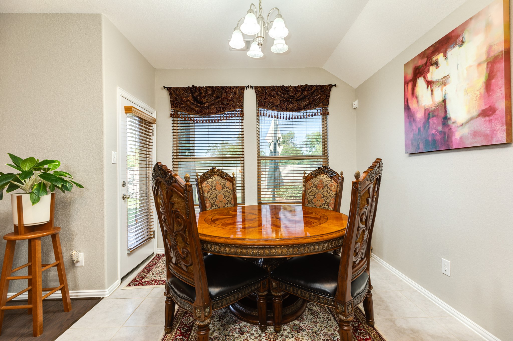 2337 Olive Forest Lane Property Photo 14