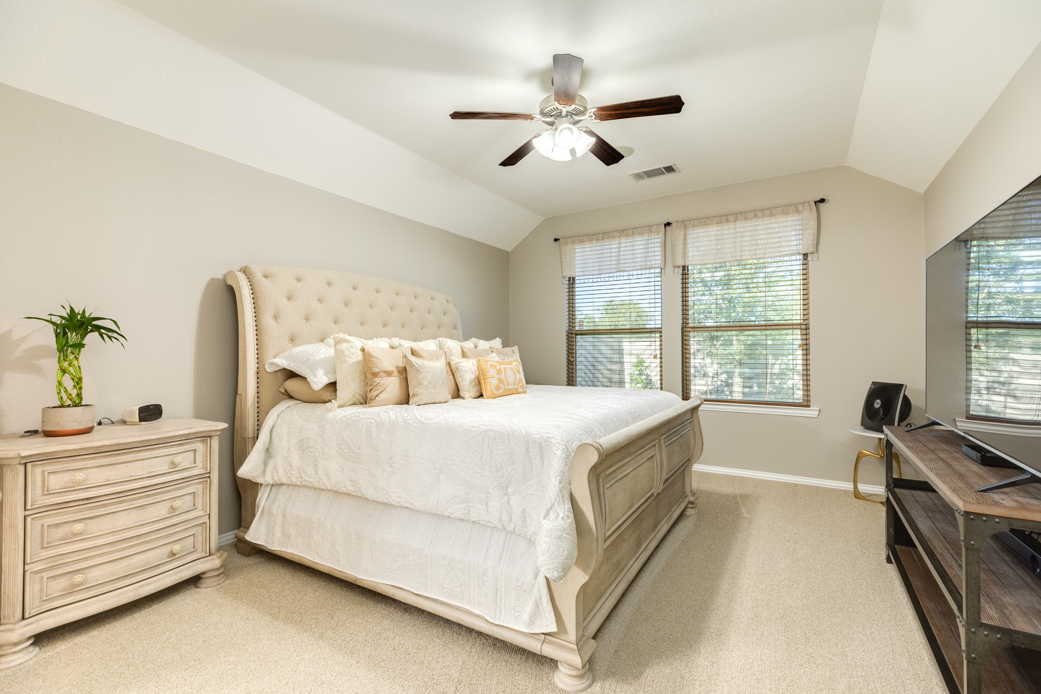 2337 Olive Forest Lane Property Photo 16