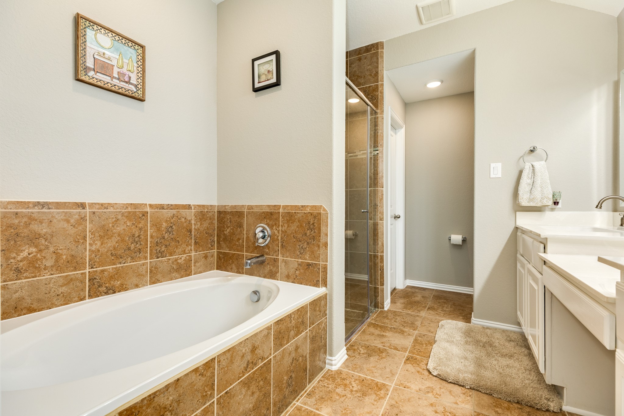2337 Olive Forest Lane Property Photo 18