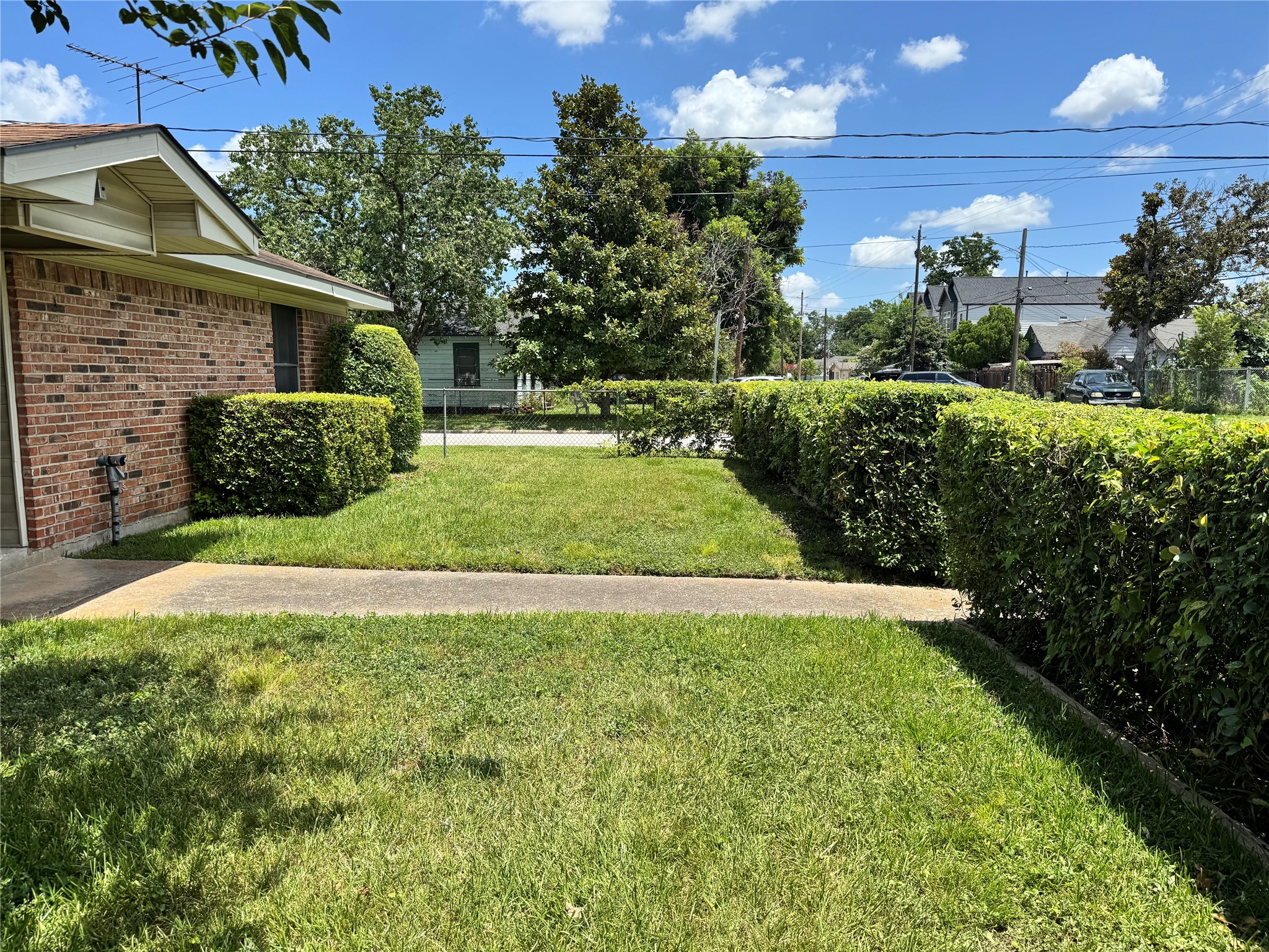 4511 Chapman Street Property Photo 4