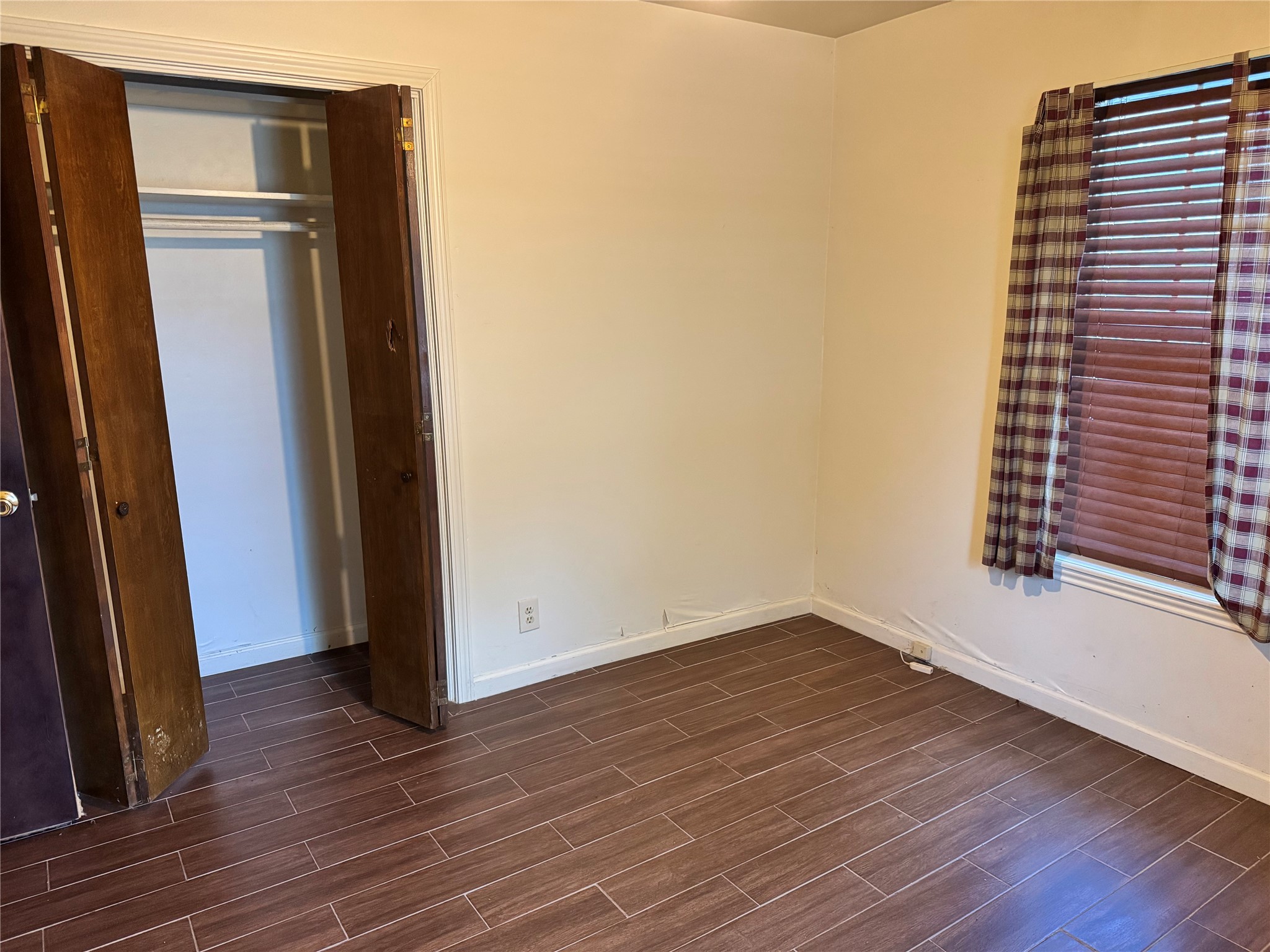4511 Chapman Street Property Photo 8