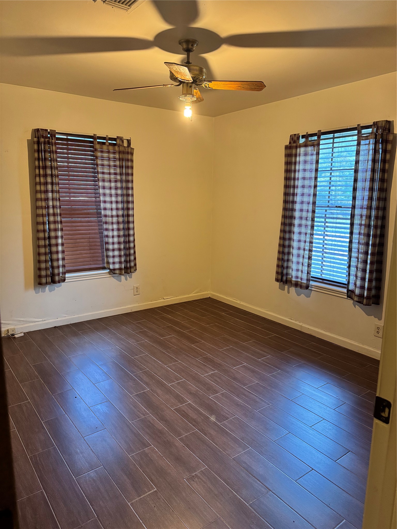 4511 Chapman Street Property Photo 9