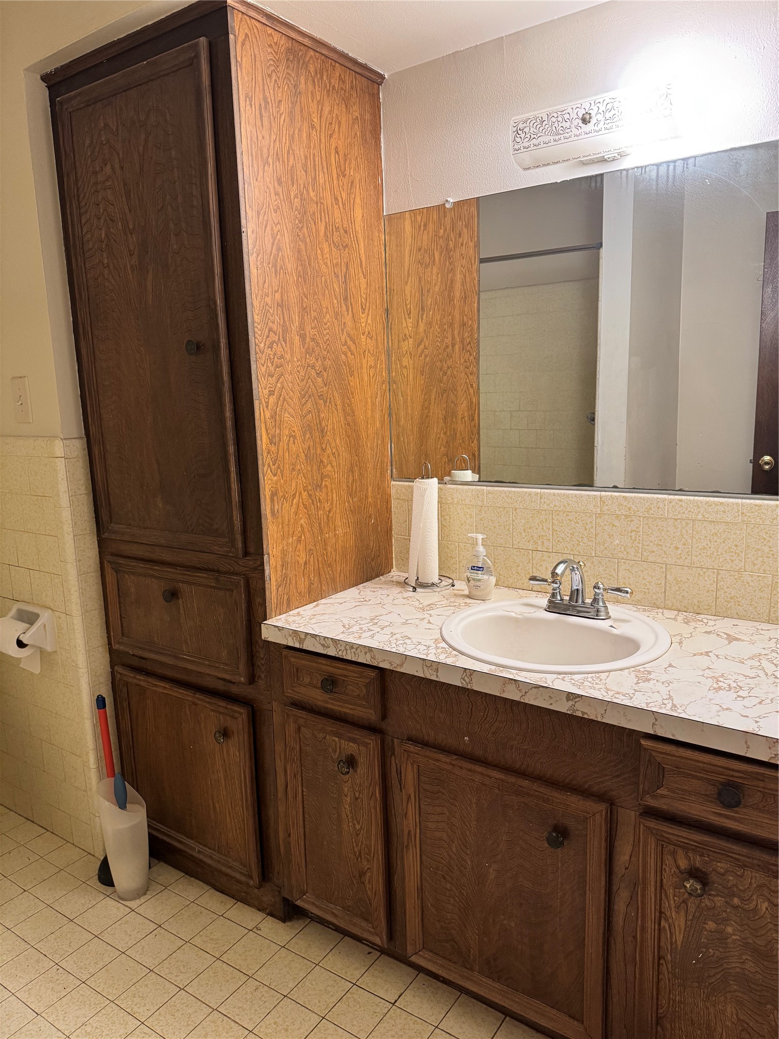 4511 Chapman Street Property Photo 10