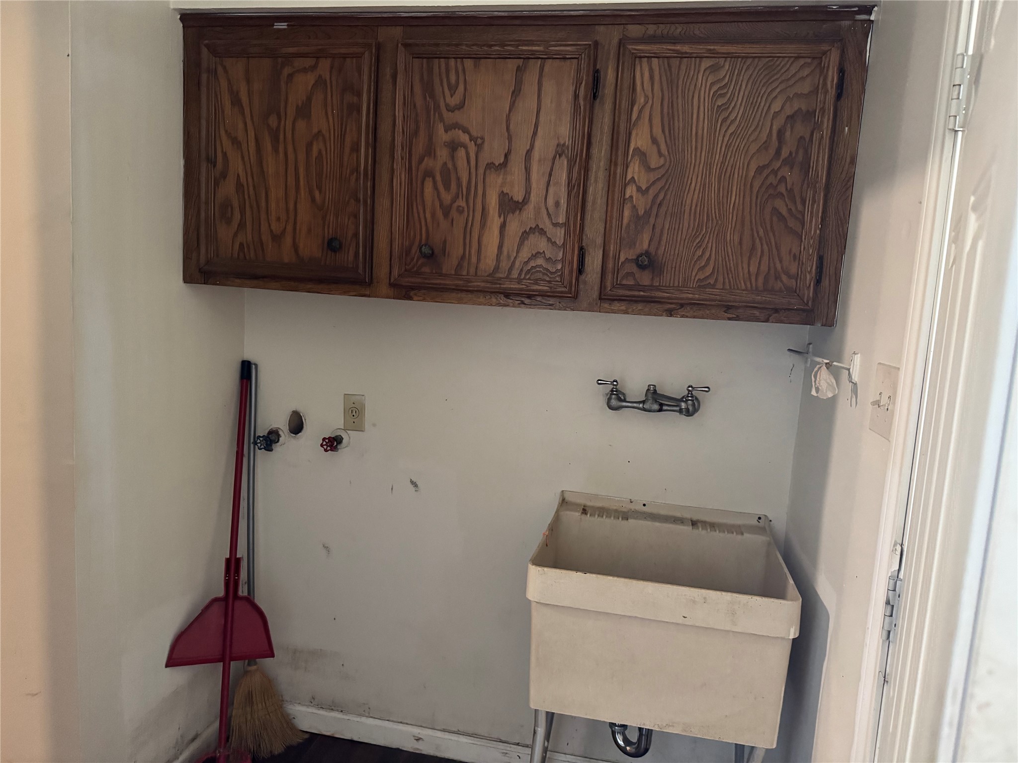 4511 Chapman Street Property Photo 24