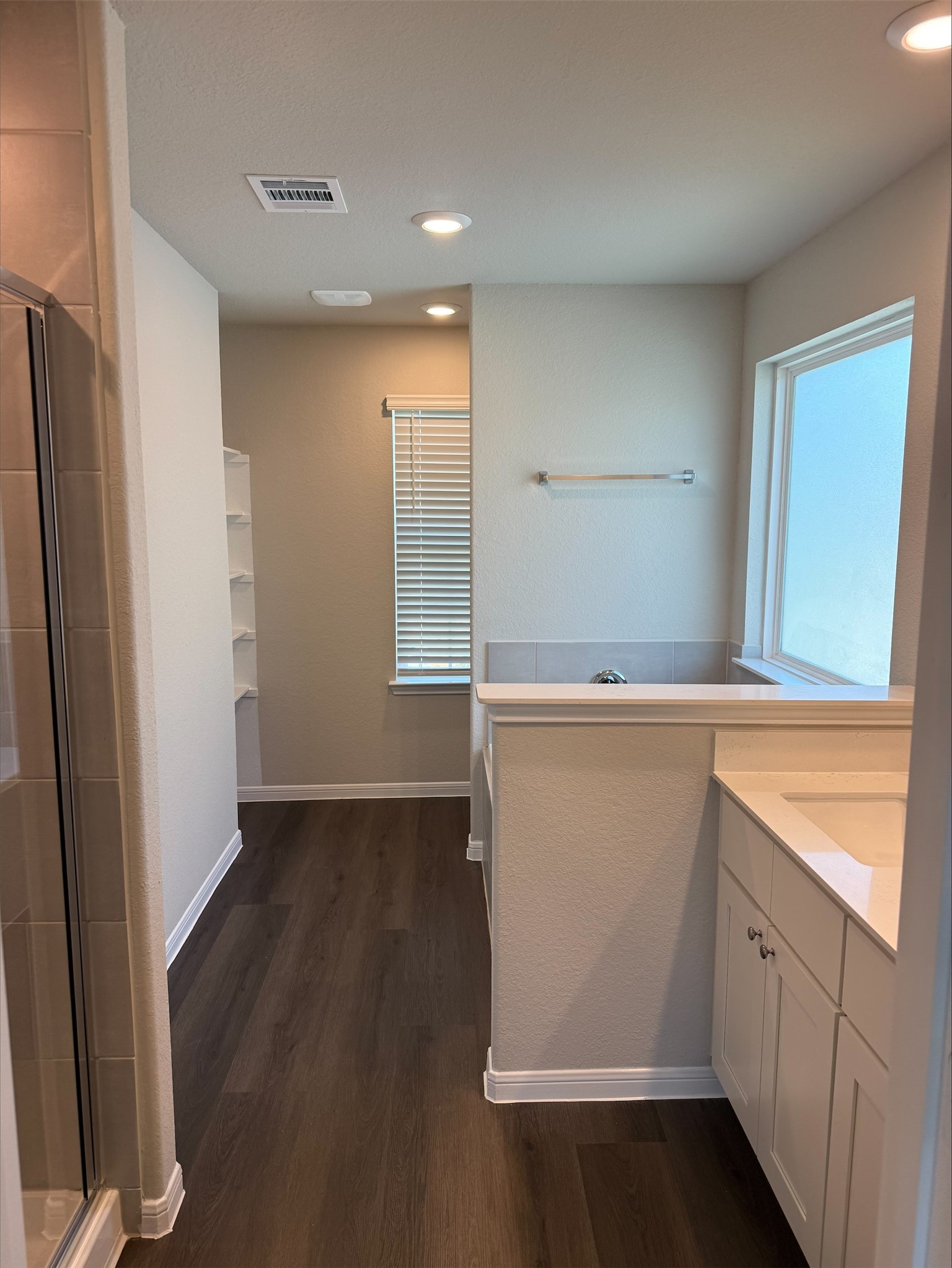 2352 Pipefish Drive Property Photo 6