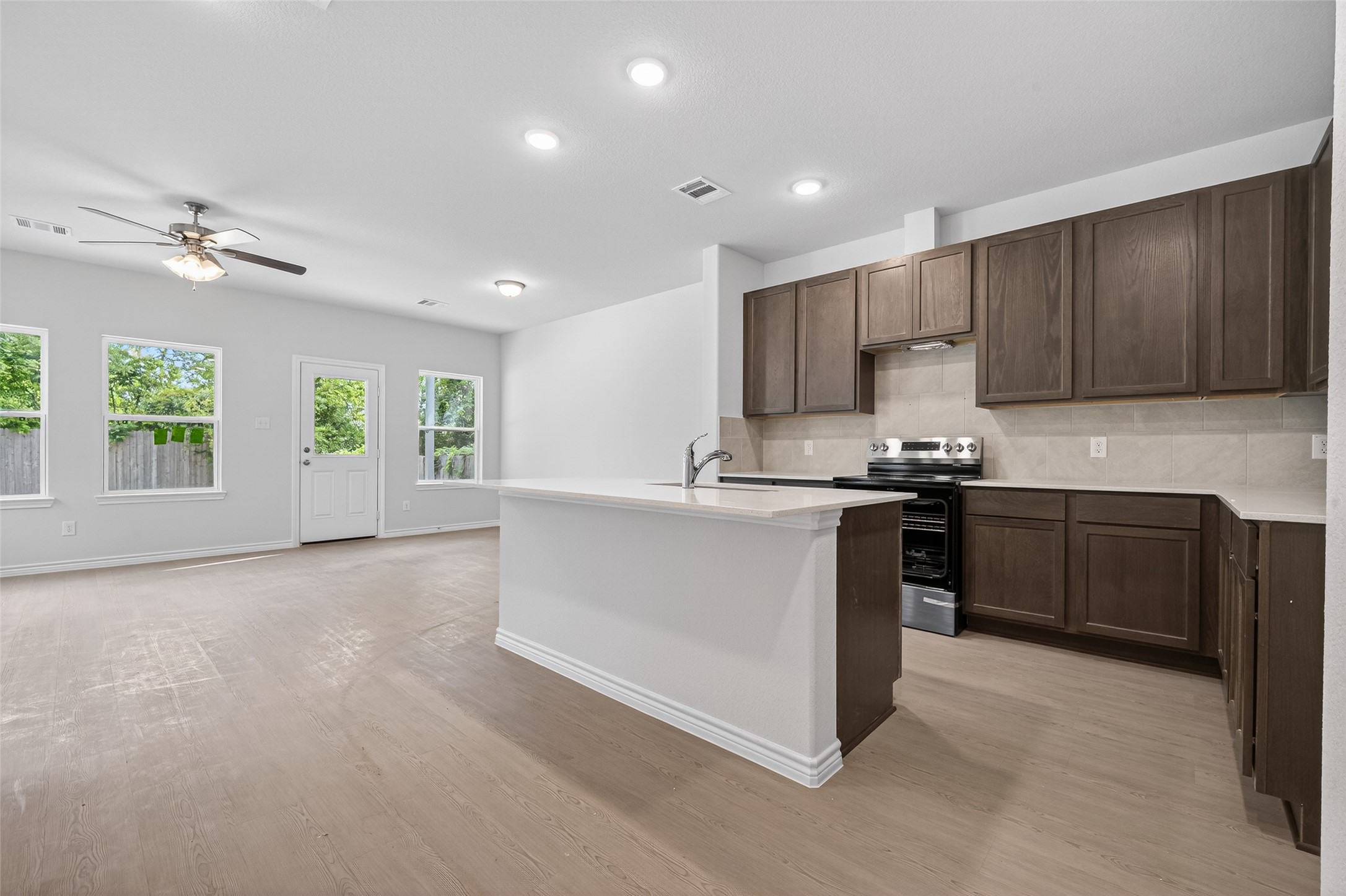 9022 Madera Road A Property Photo 6