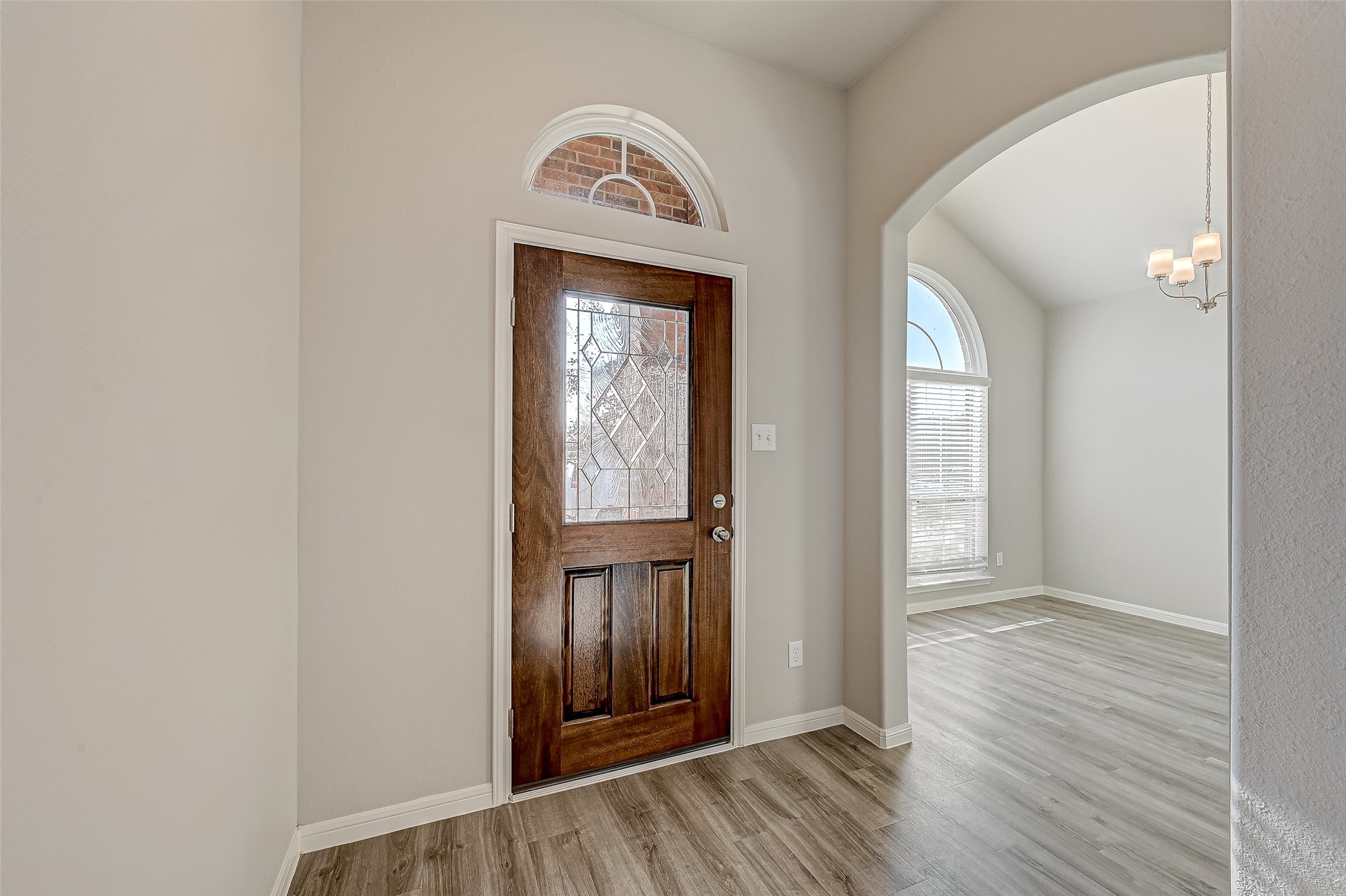21927 Oia Island Drive Property Photo 6