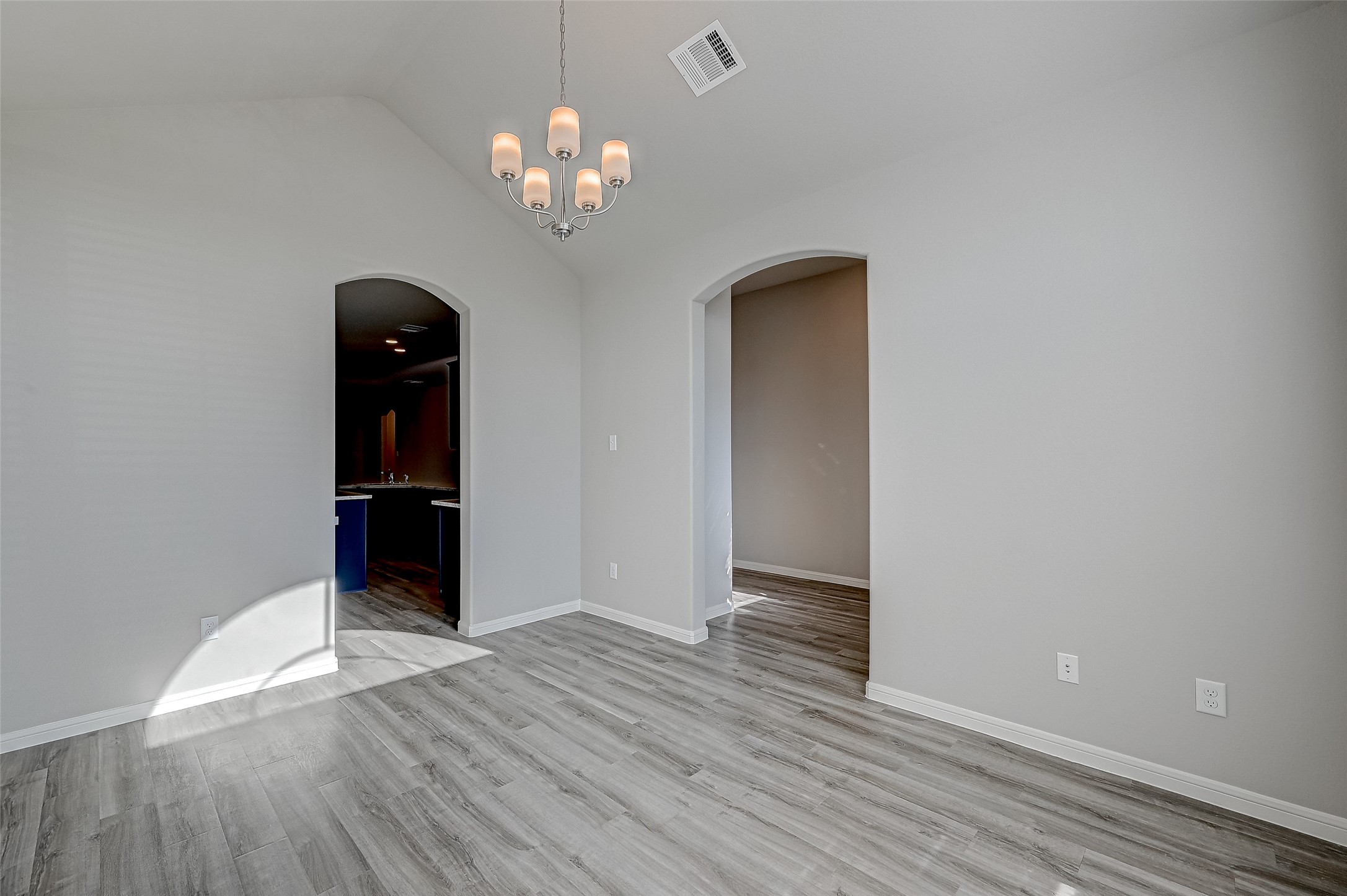 21927 Oia Island Drive Property Photo 7