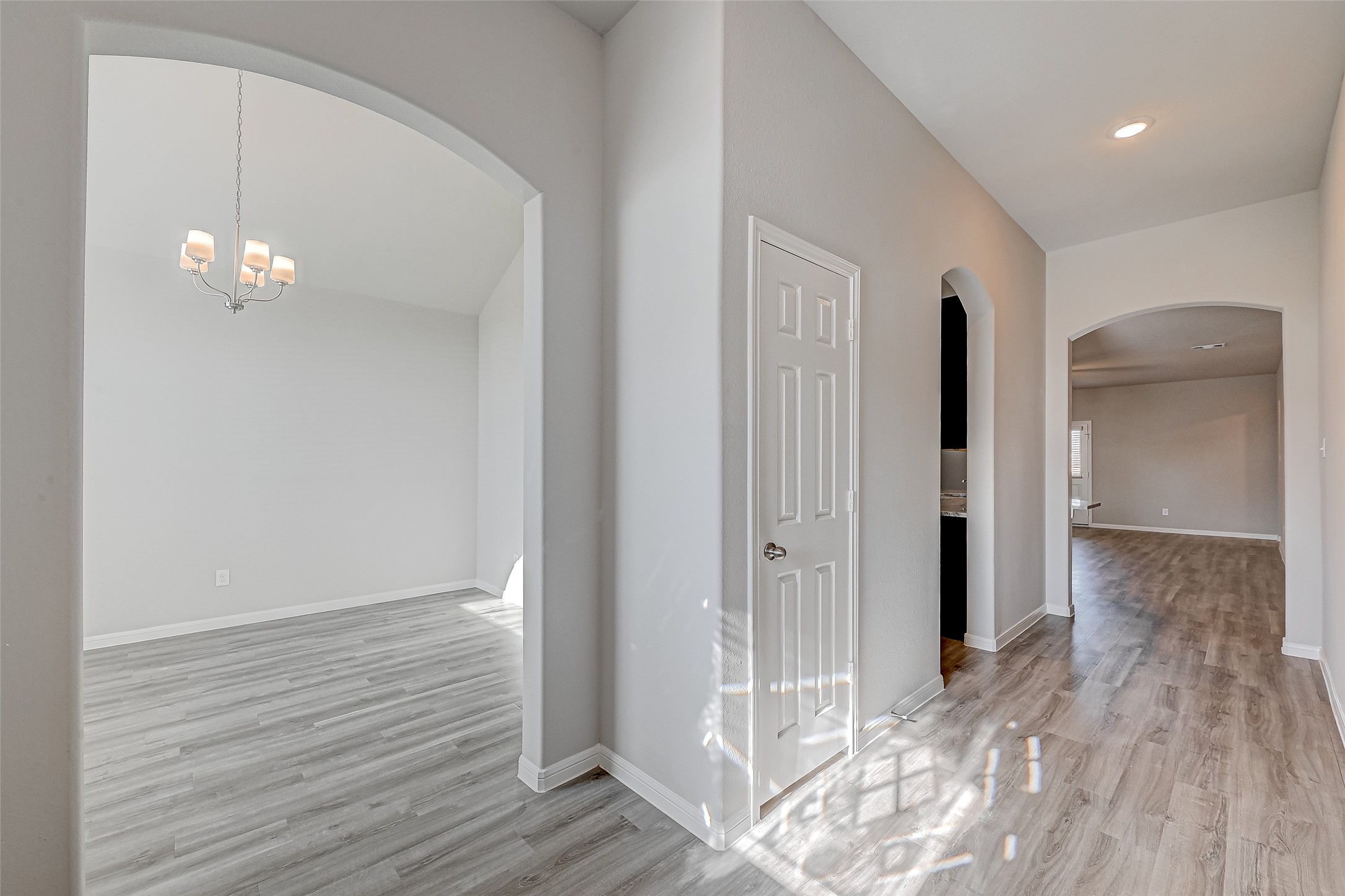 21927 Oia Island Drive Property Photo 9