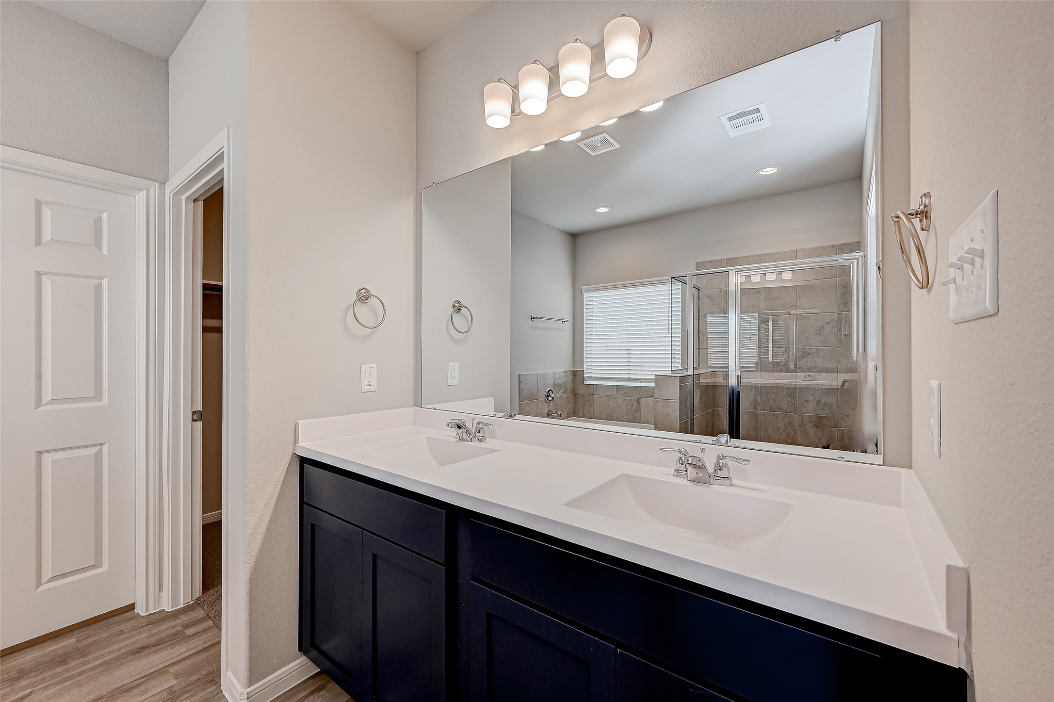 21927 Oia Island Drive Property Photo 29