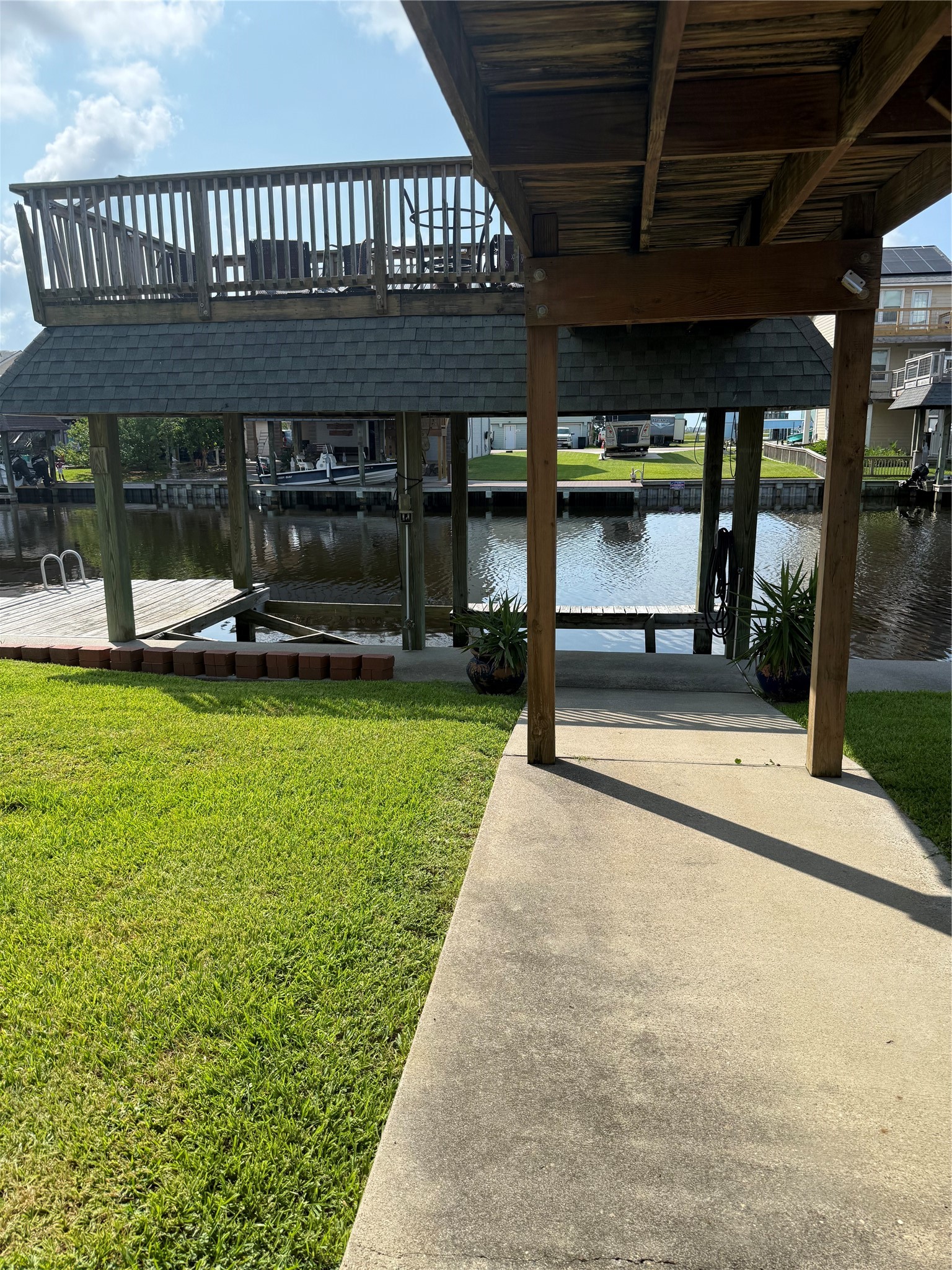 1075 Redfish Street Property Photo 2