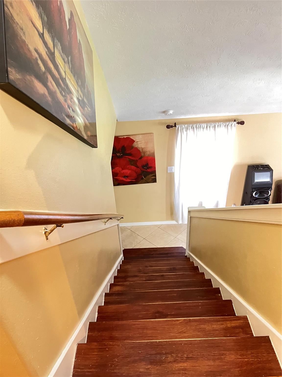 13706 Maximos Drive Property Photo 33