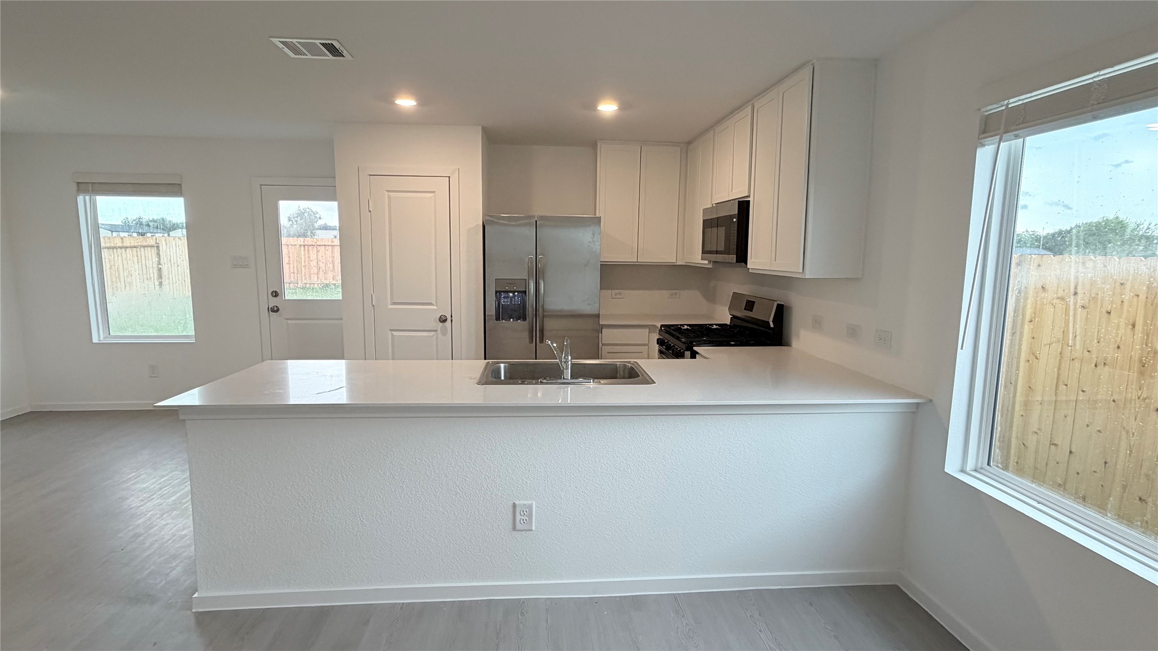 1306 Wharton Lakes Boulevard Property Photo 6