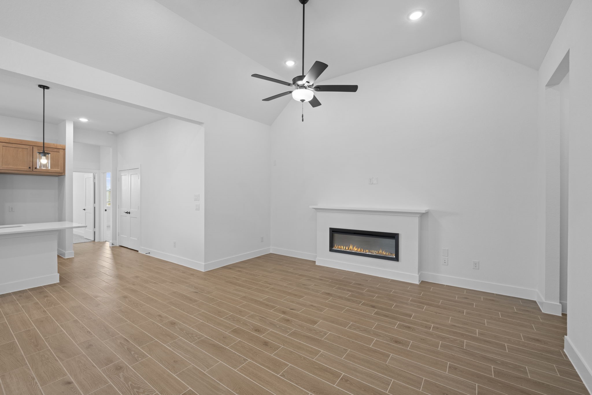 26814 Jovial Meadow Lane Property Photo 6