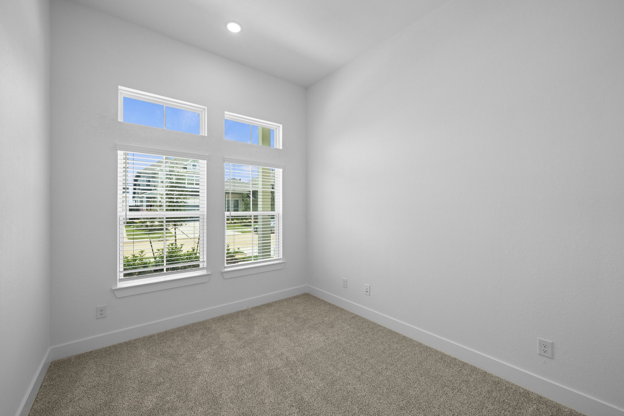 26814 Jovial Meadow Lane Property Photo 12
