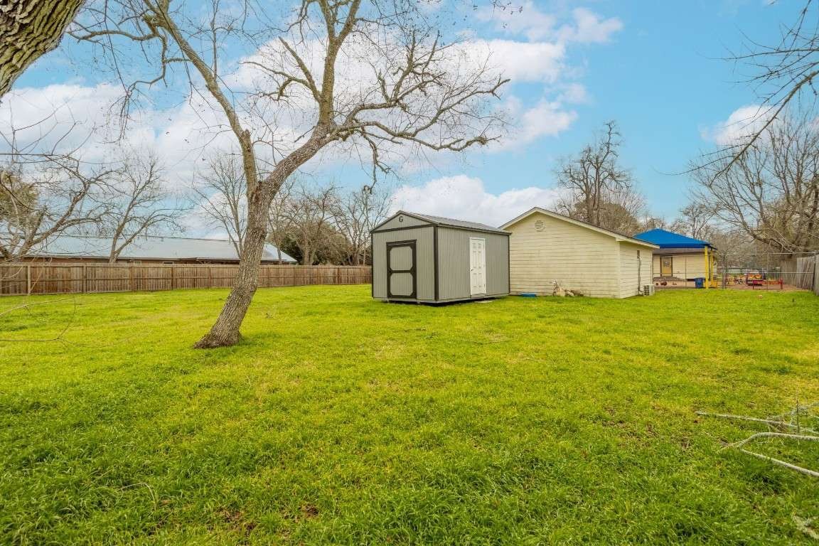 402 W Converse Street Property Photo 1