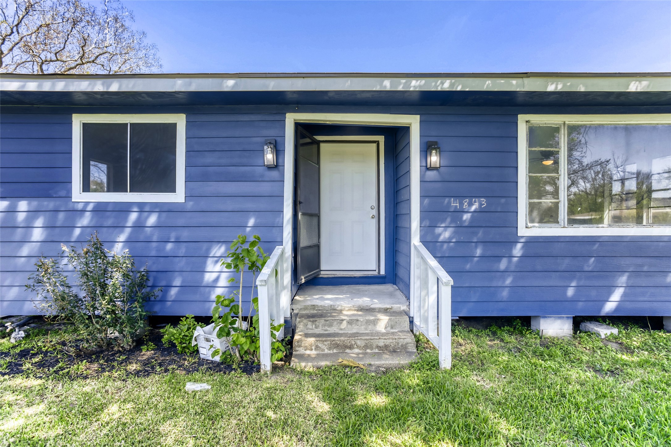 4843 Bricker Street Property Photo 1