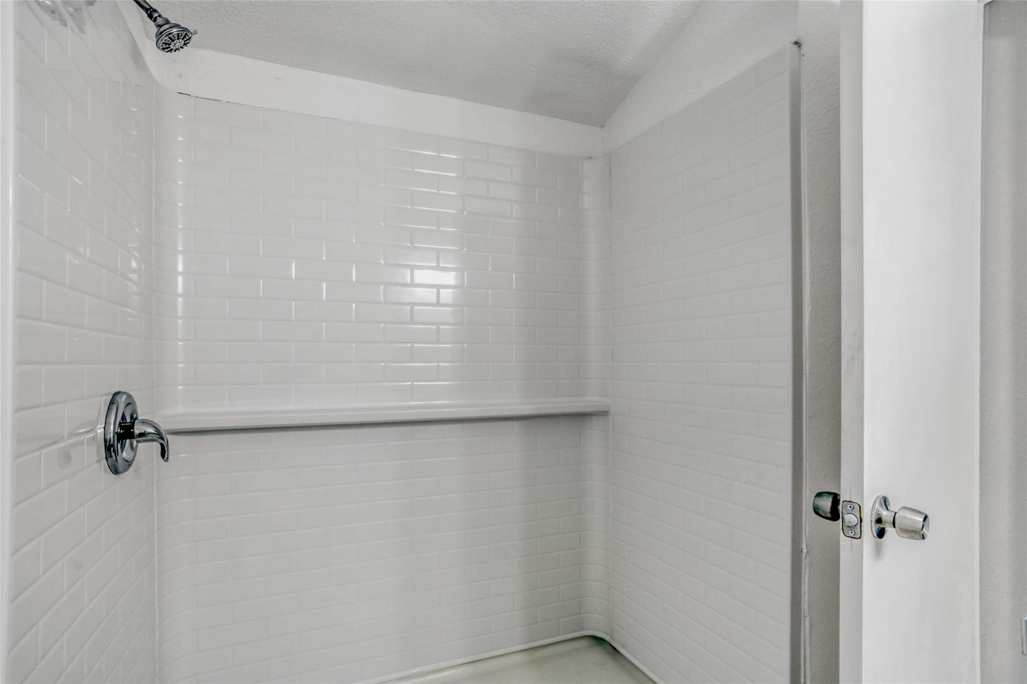4843 Bricker Street, Houston Tx 77033 Property Photo 22