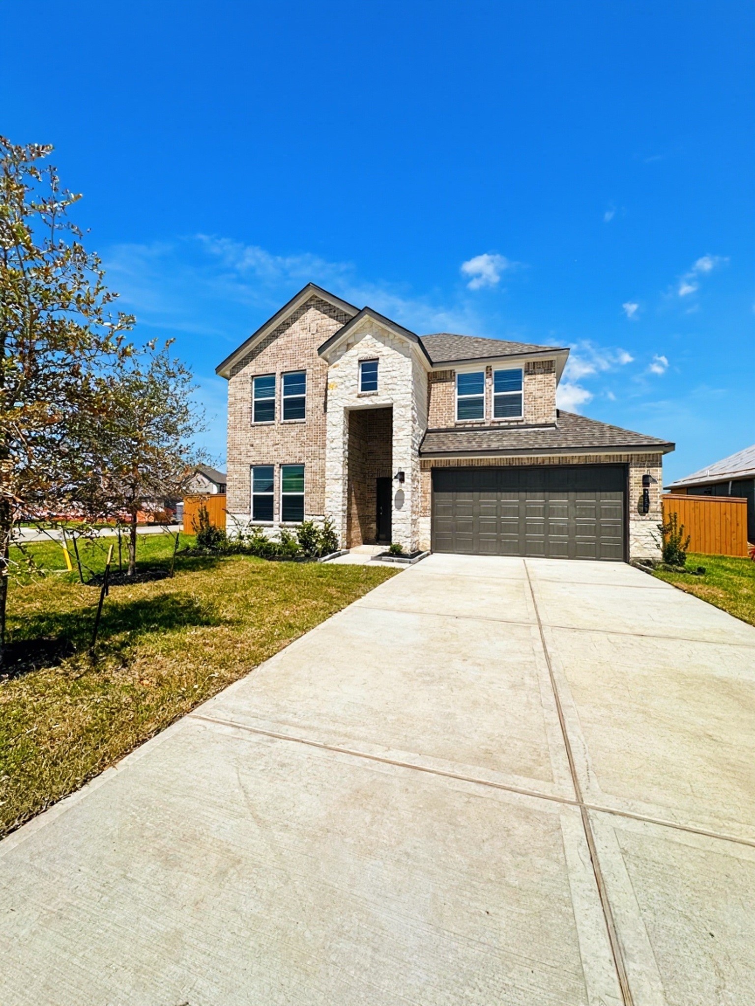 3230 Coral Bluff Drive Property Photo 1