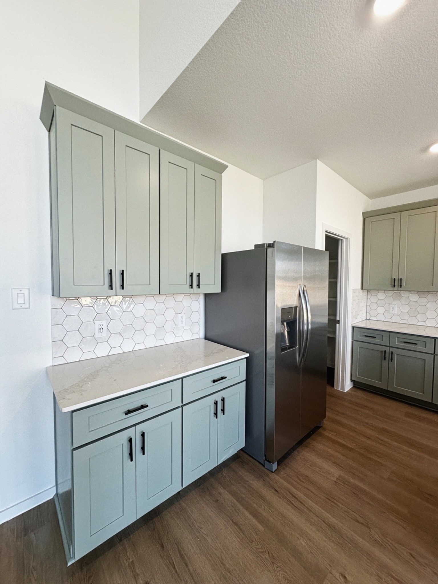 3230 Coral Bluff Drive Property Photo 10