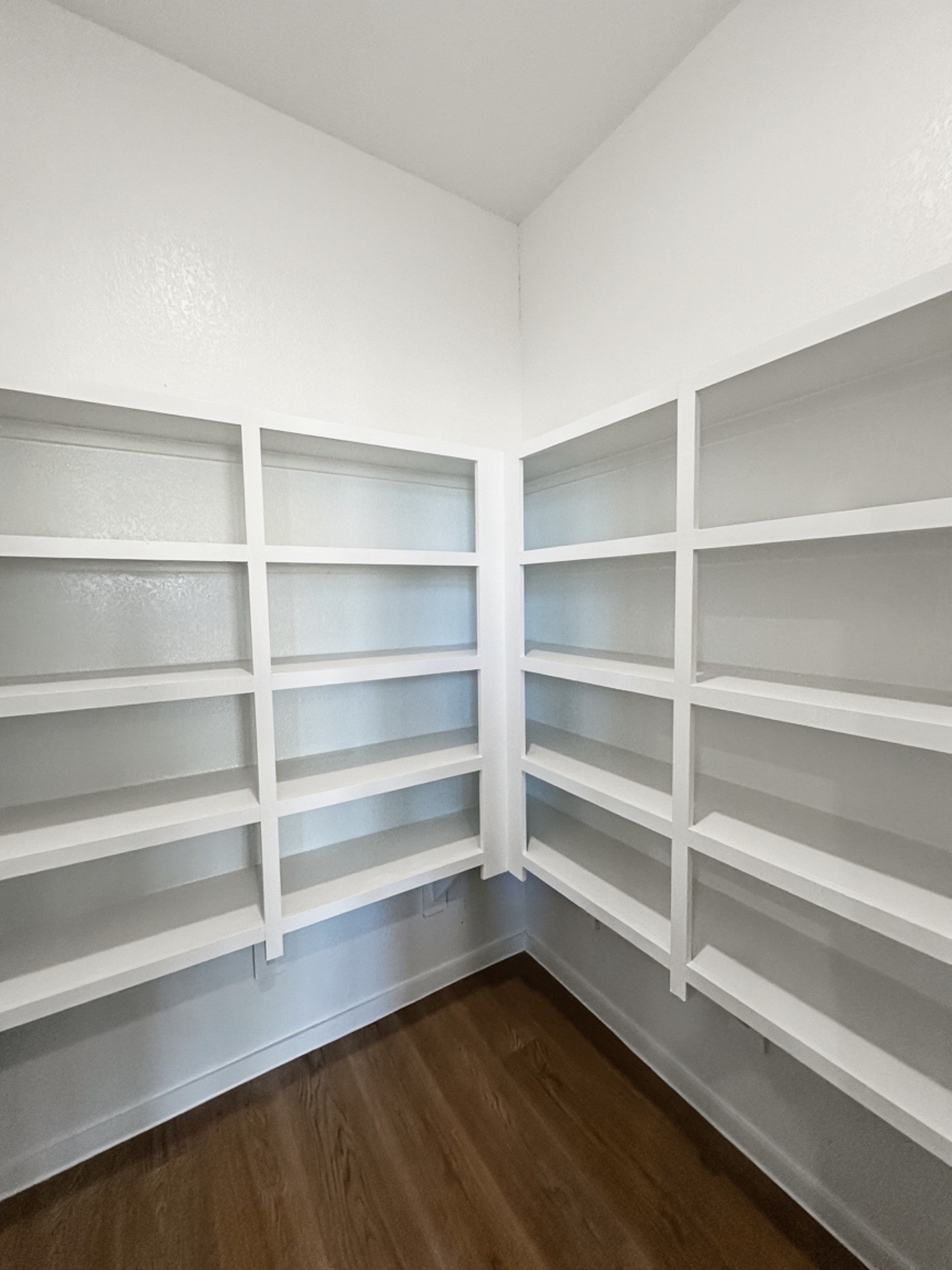 3230 Coral Bluff Drive Property Photo 11