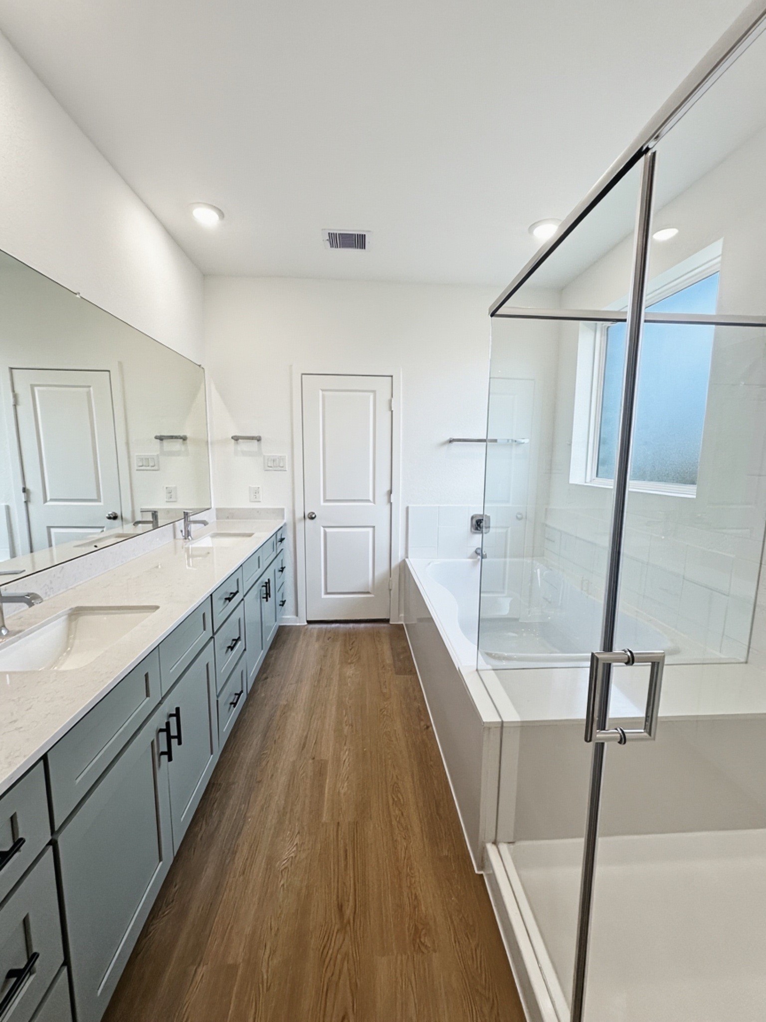 3230 Coral Bluff Drive Property Photo 18