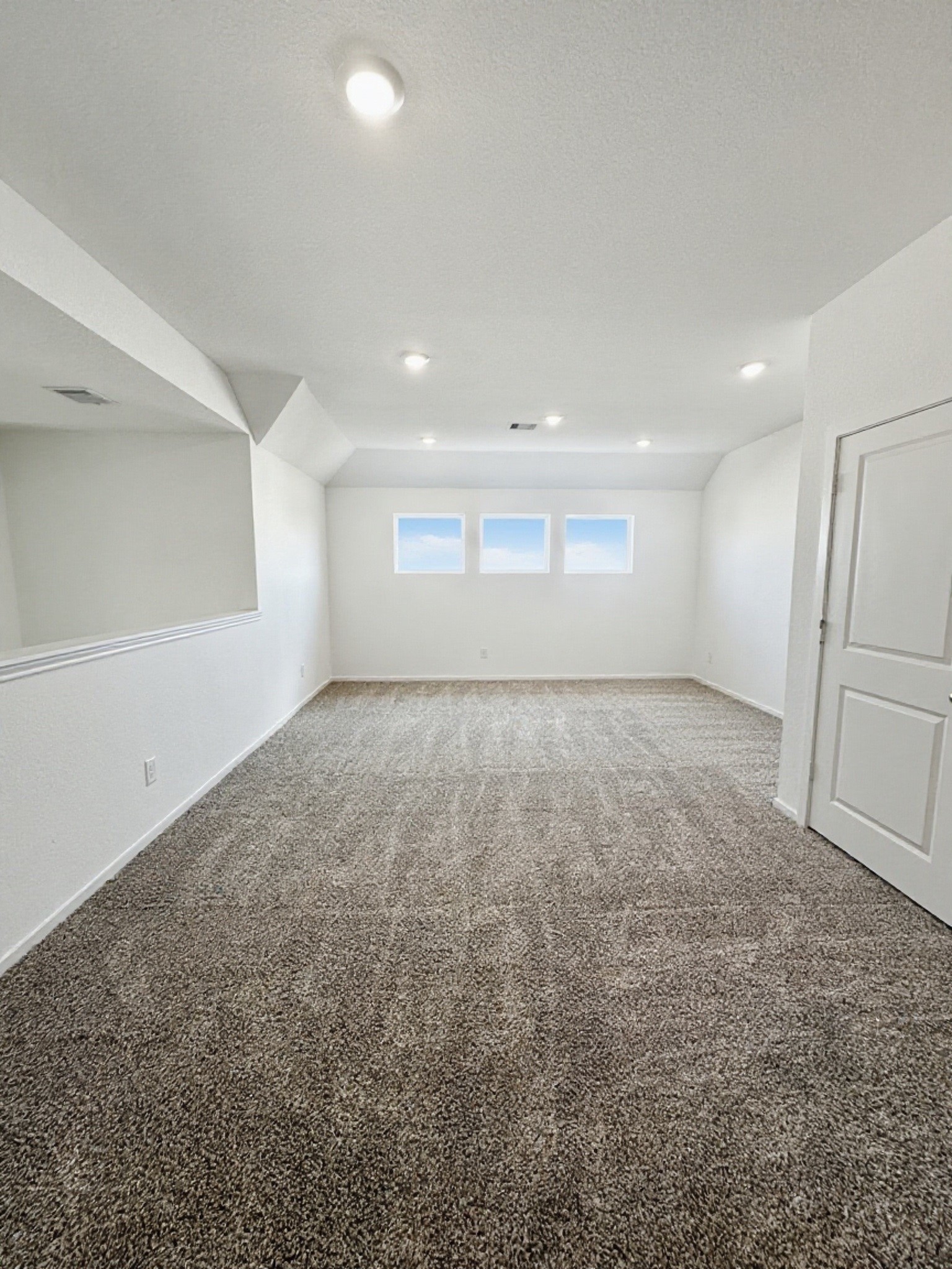 3230 Coral Bluff Drive Property Photo 25