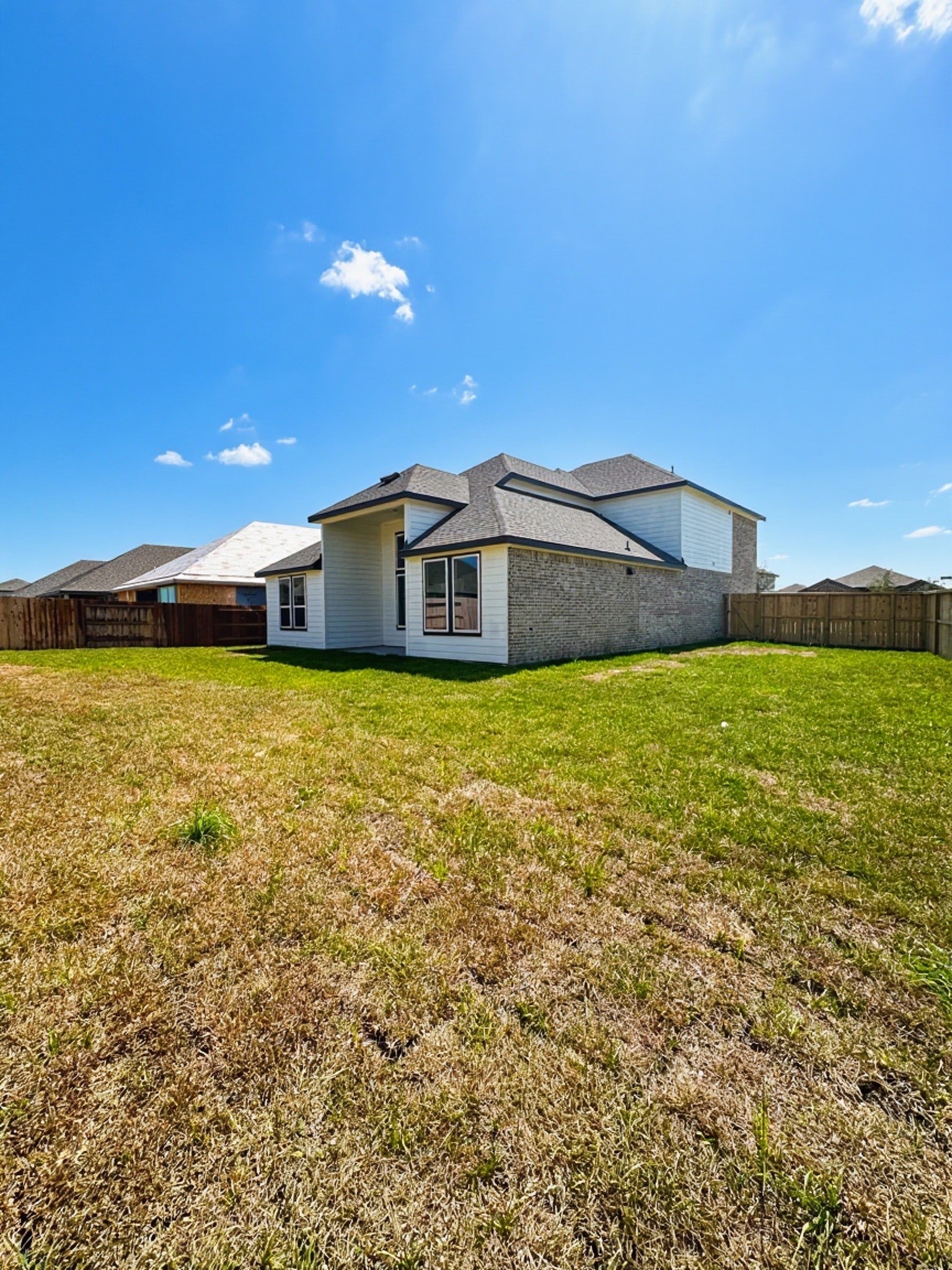 3230 Coral Bluff Drive Property Photo 34
