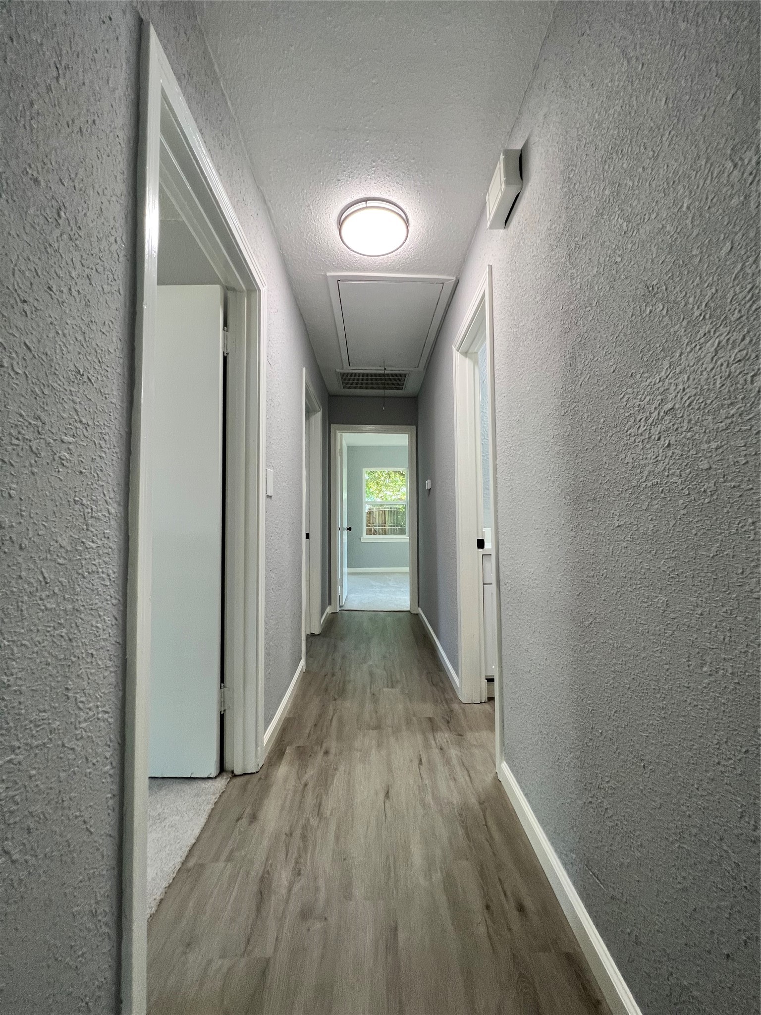 607 Ogilvie Street Property Photo 13