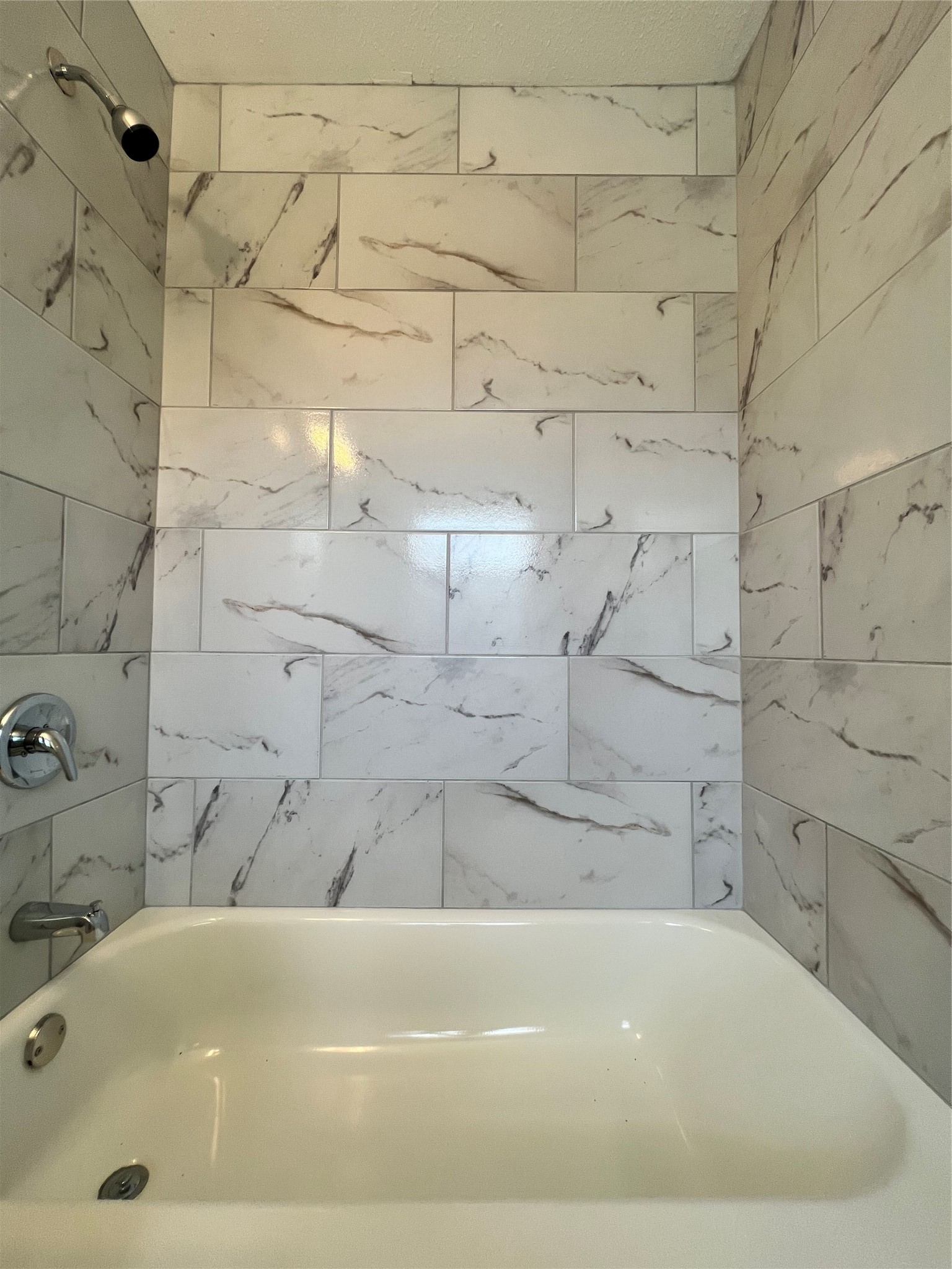 607 Ogilvie Street Property Photo 23