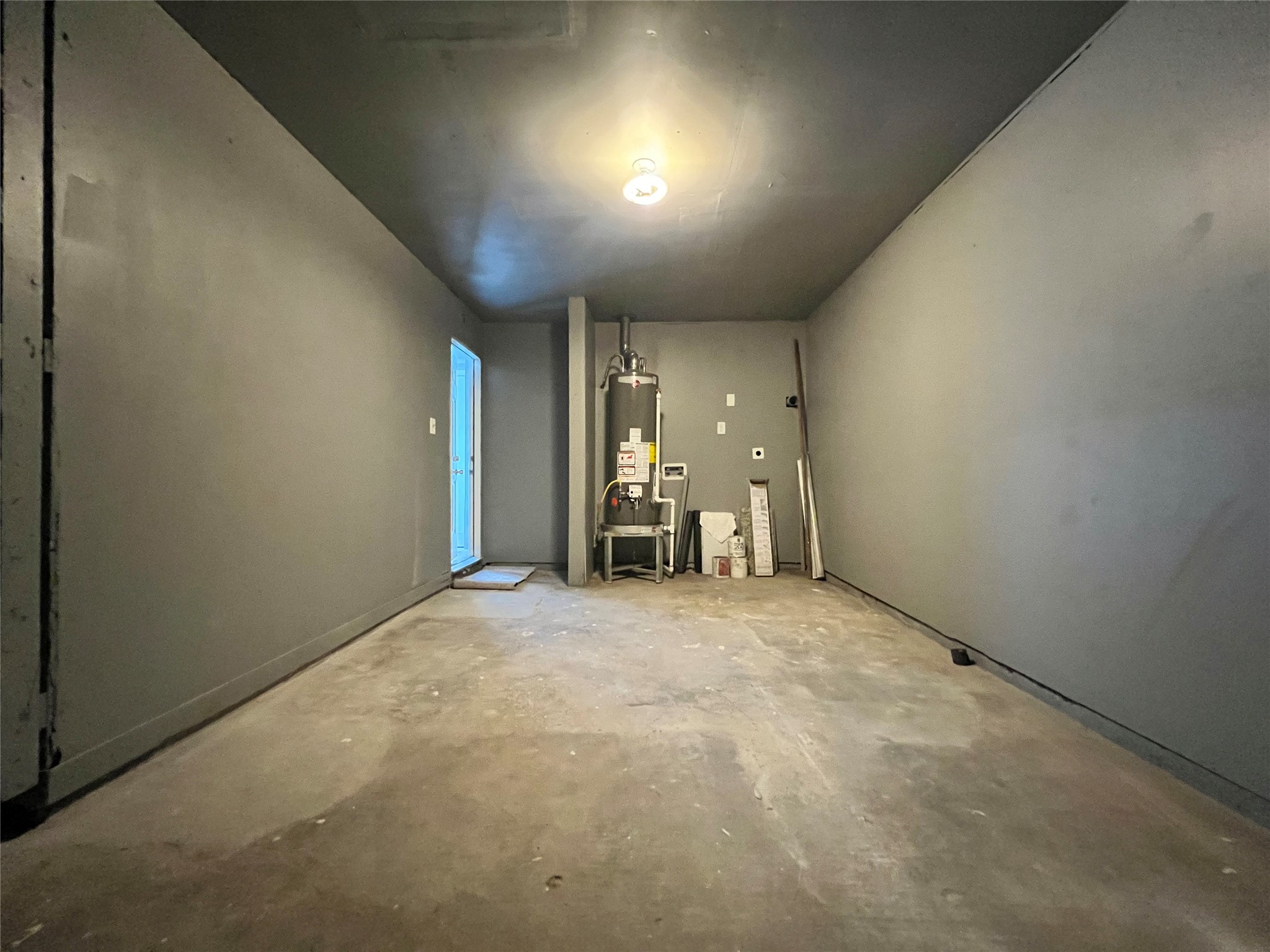 607 Ogilvie Street Property Photo 27