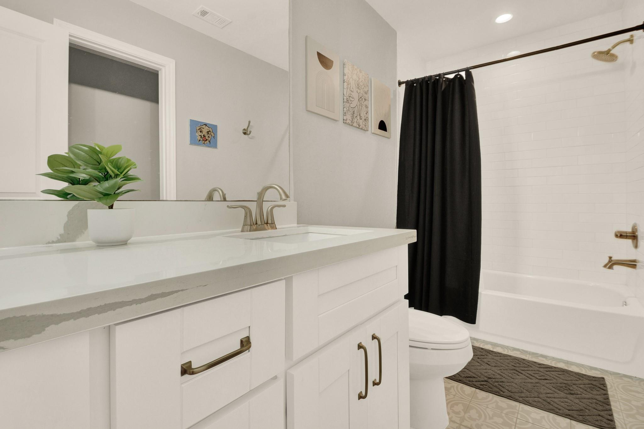 9710 Bob White Drive Property Photo 18