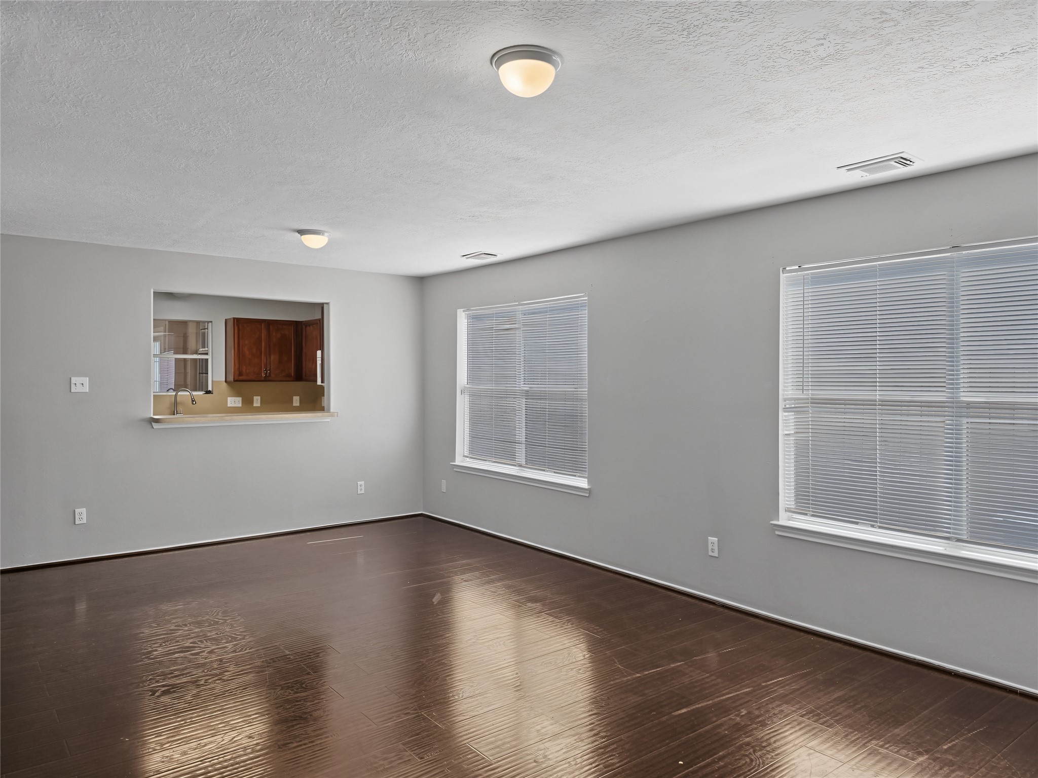 19323 Cypress Peak Lane Property Photo 5