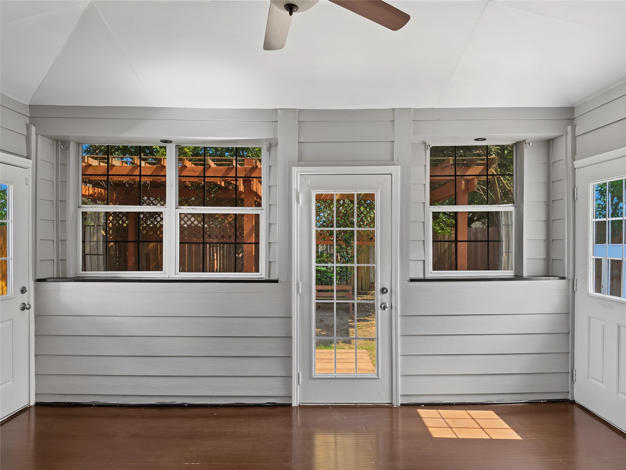 19323 Cypress Peak Lane Property Photo 11