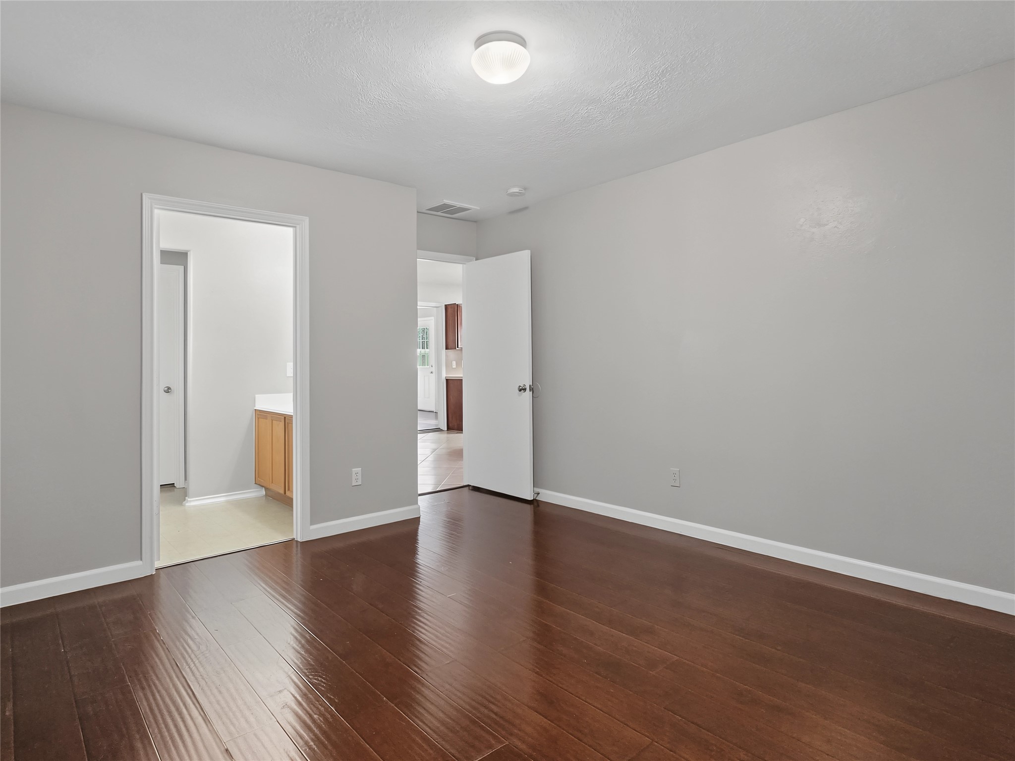 19323 Cypress Peak Lane Property Photo 13