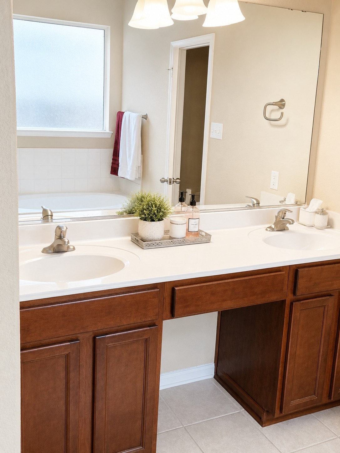 25306 Basil Brook Court Property Photo 8