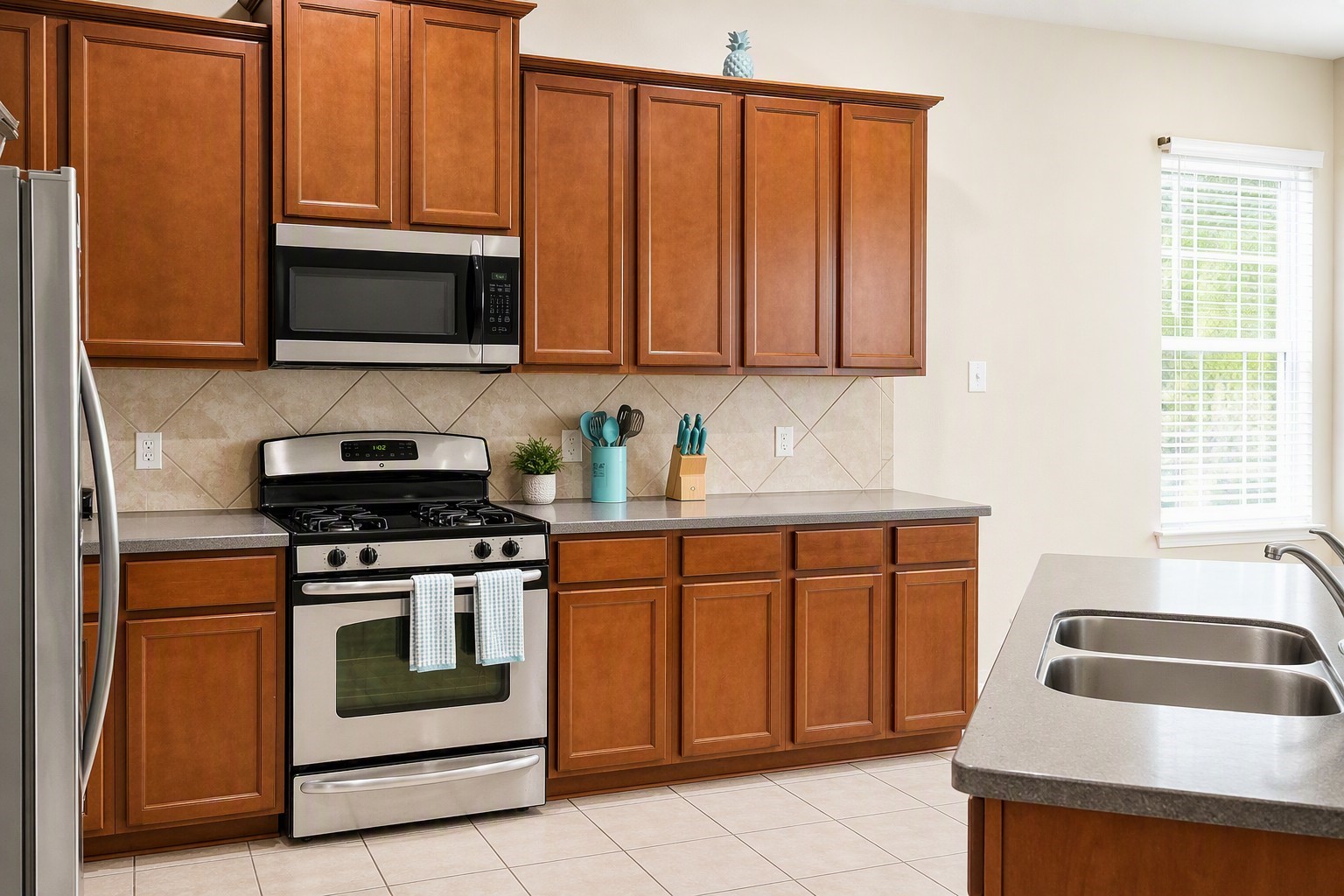 25306 Basil Brook Court Property Photo 10