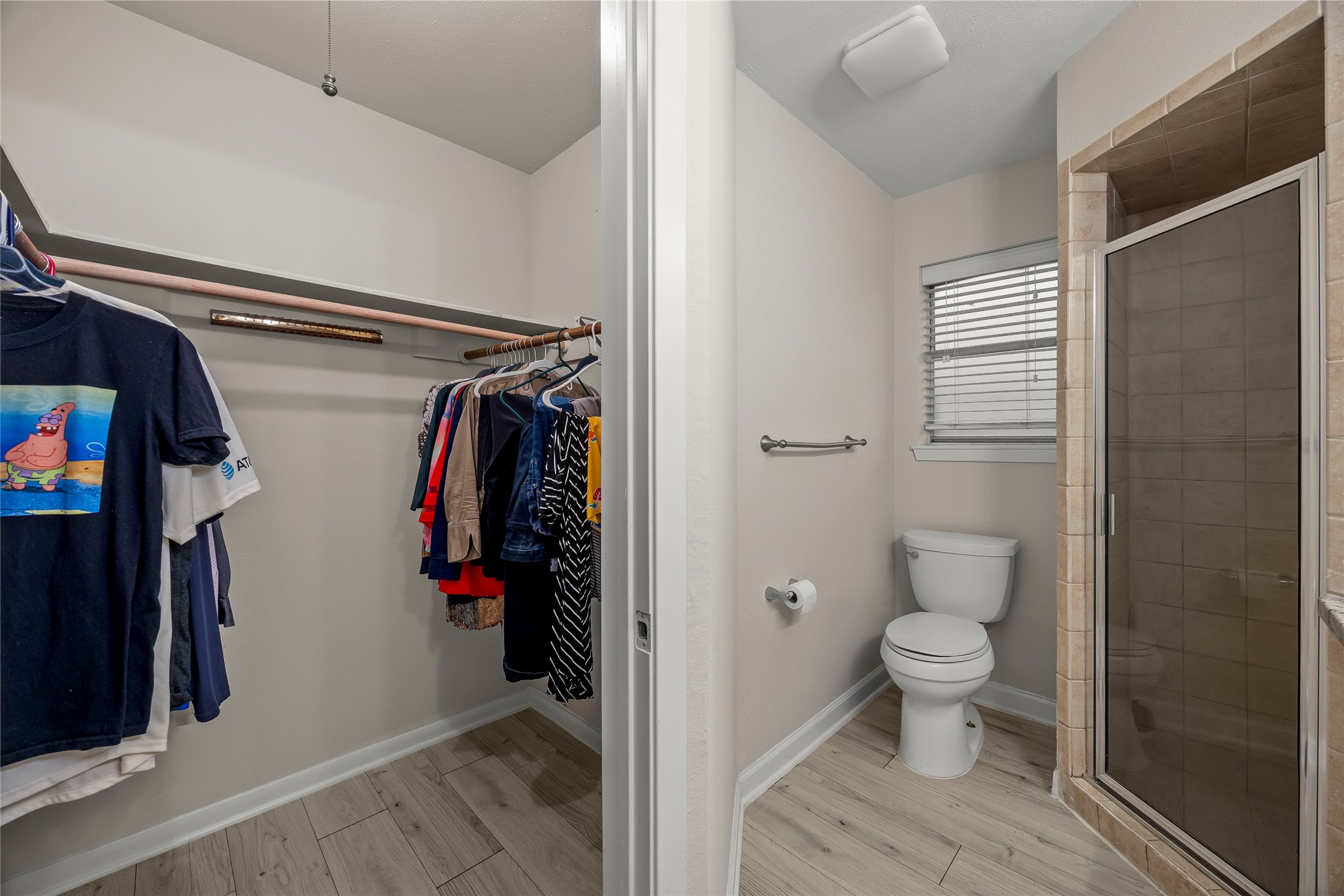 1607 Buescher Drive Property Photo 18