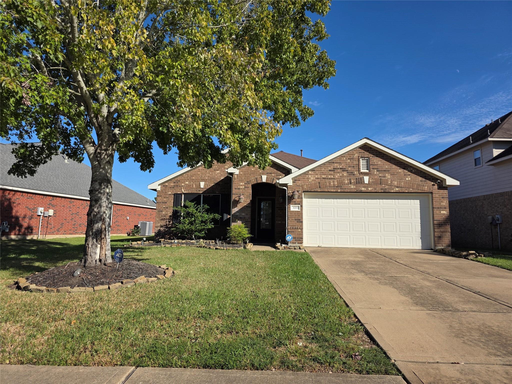611 Arbor Green Lane, Rosenberg TX 77469 Property Photo 1