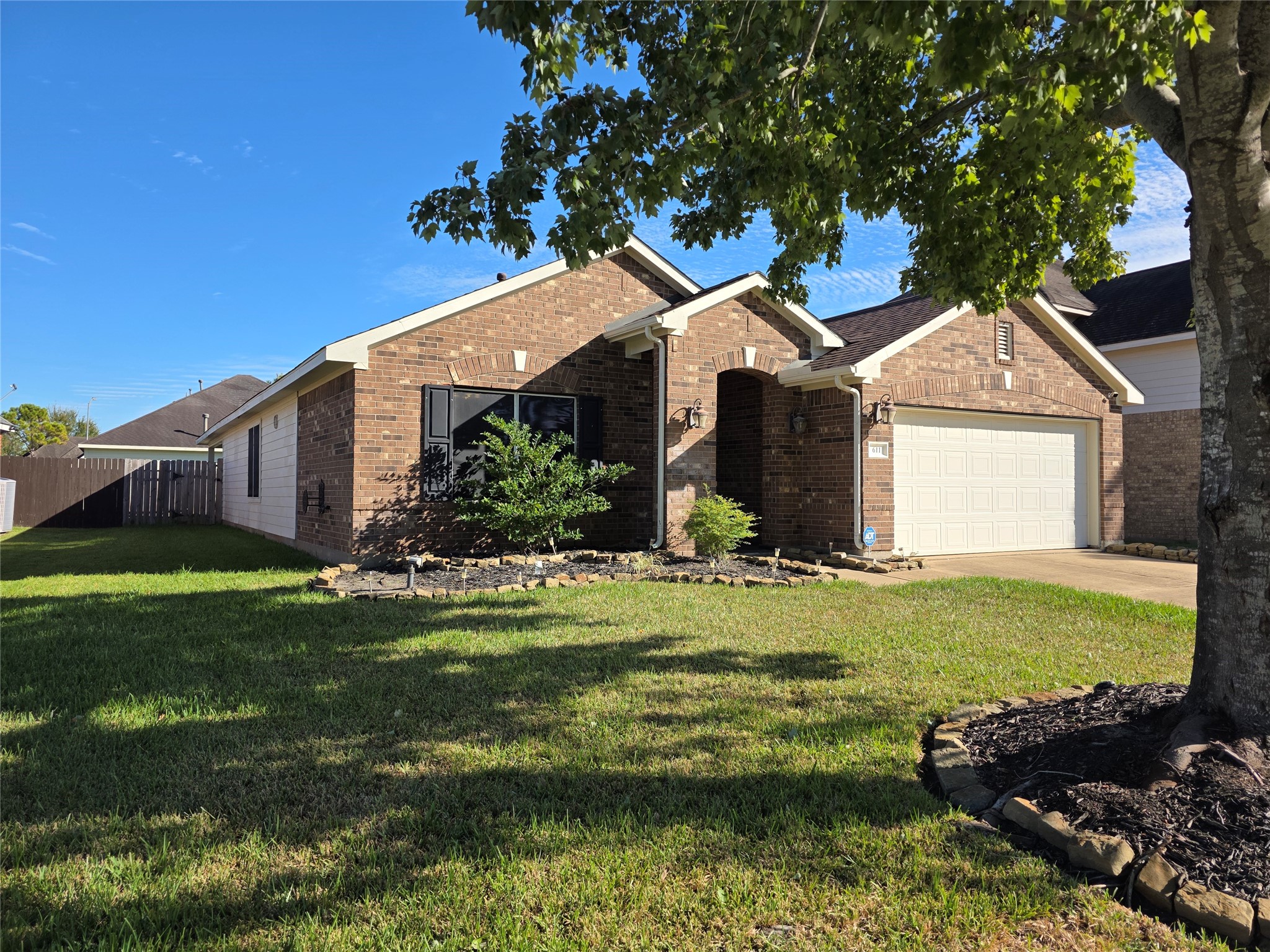 611 Arbor Green Lane Property Photo 4