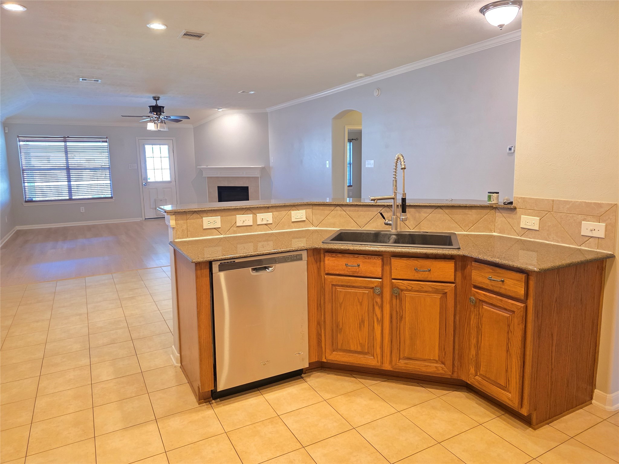 611 Arbor Green Lane Property Photo 8