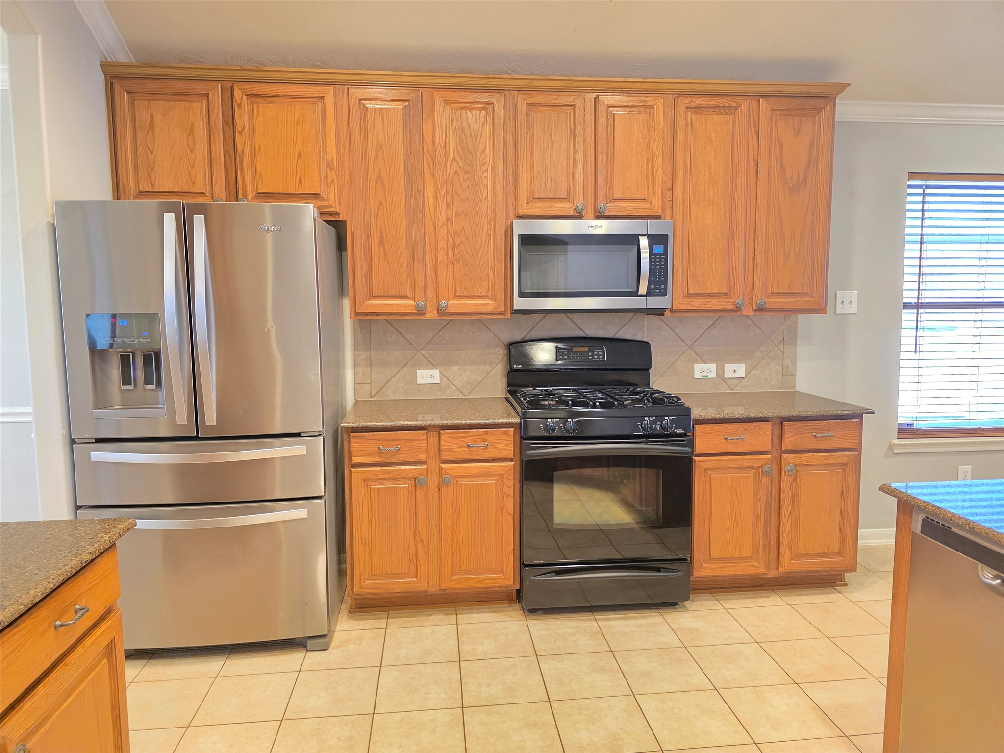 611 Arbor Green Lane Property Photo 9
