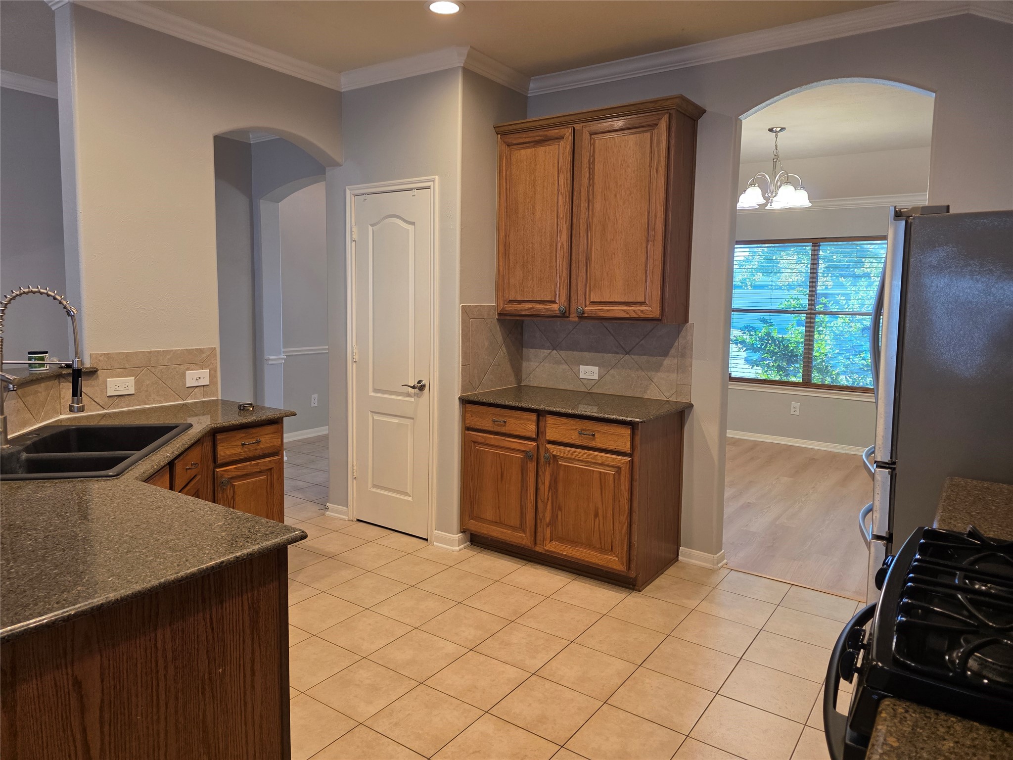611 Arbor Green Lane Property Photo 15