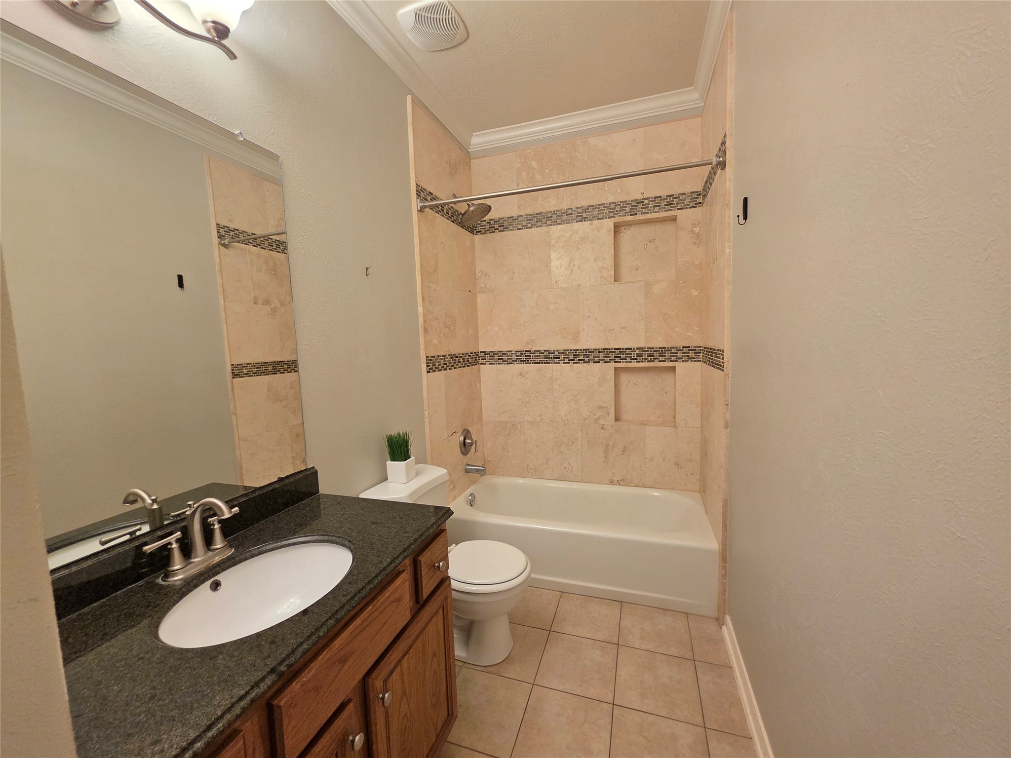 611 Arbor Green Lane Property Photo 16